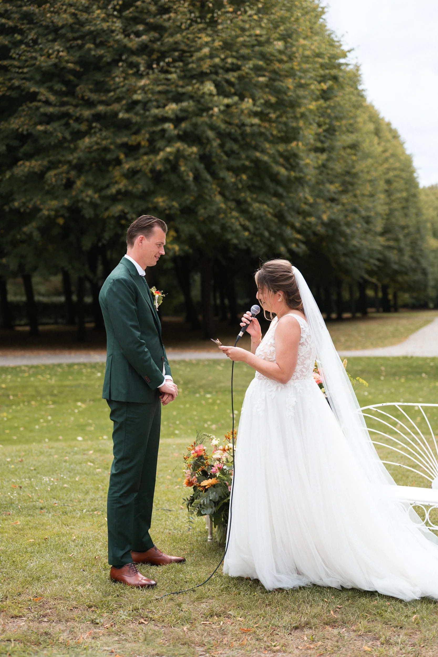 wedding-photographer-northamptonshire-bride-groom-couple-portraits-365.jpg