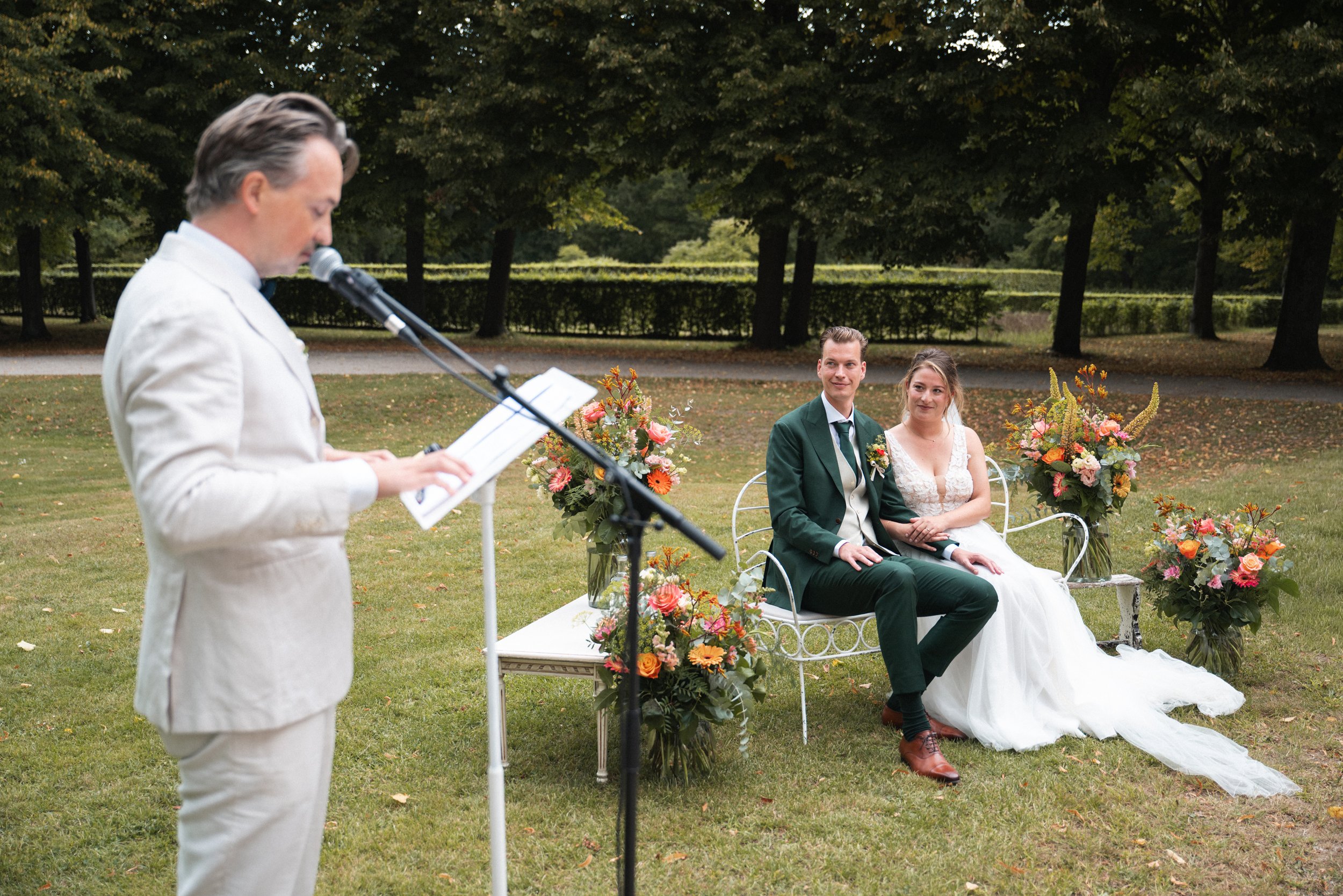 wedding-photographer-northamptonshire-bride-groom-couple-portraits-350.jpg