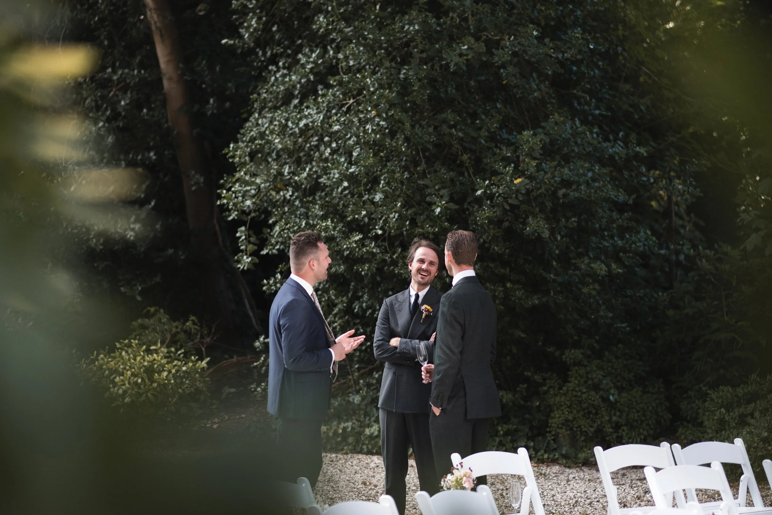 Oxfordshire-Garden-Wedding-Photographer-433.jpg