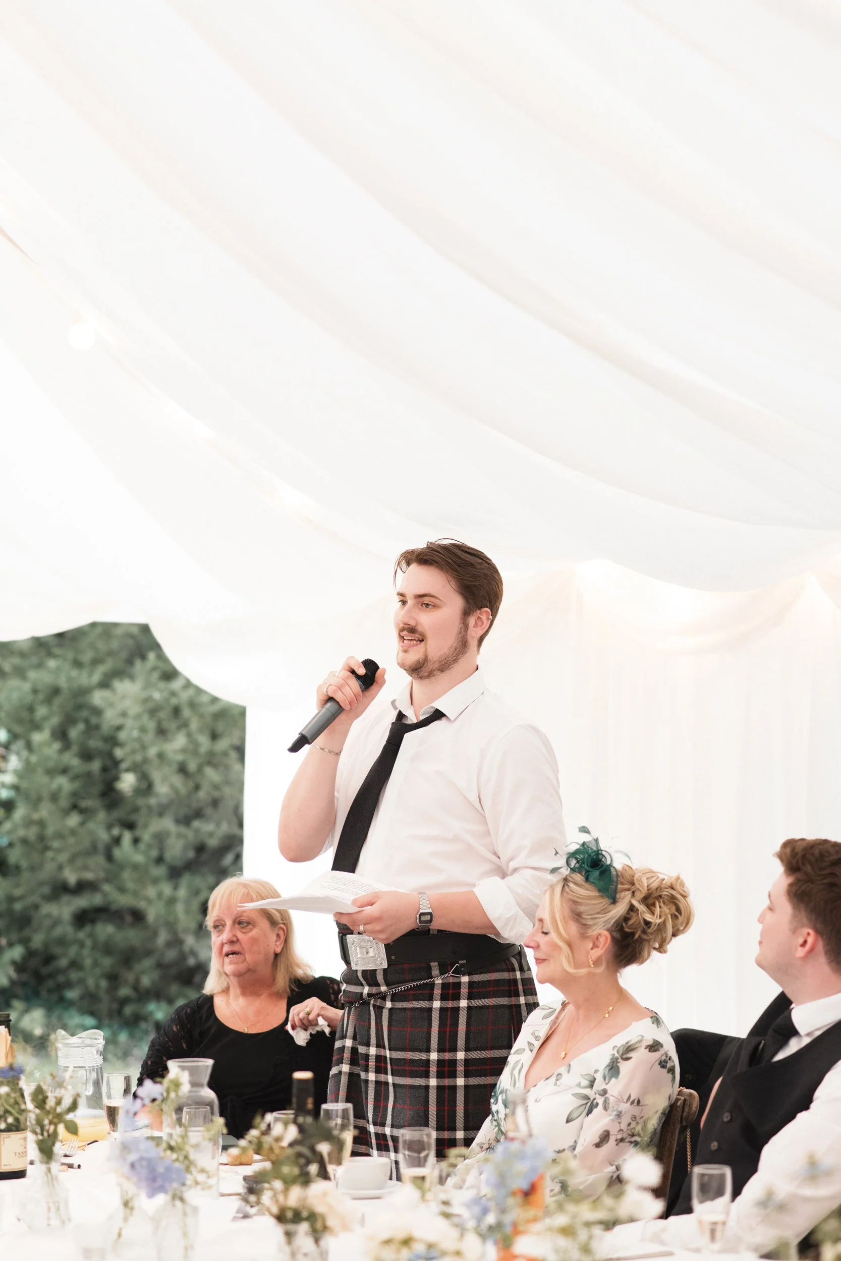 Oxfordshire-Wedding-Photographer-237.jpg