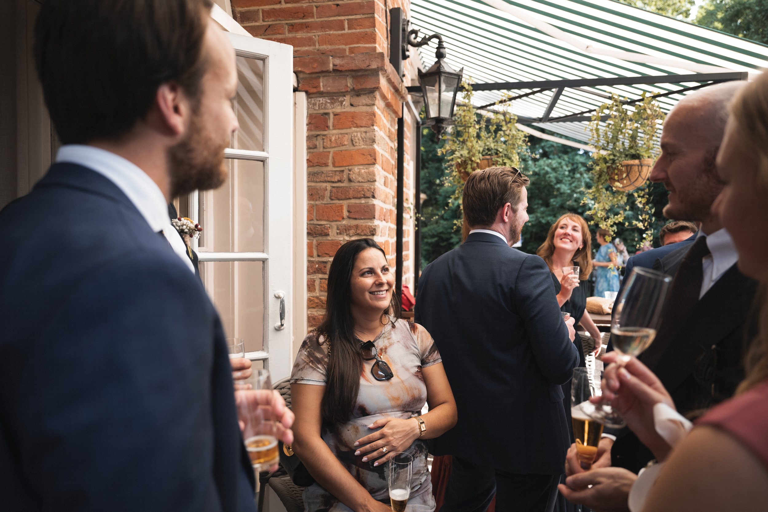 Oxfordshire-Garden-Wedding-Photographer-431.jpg