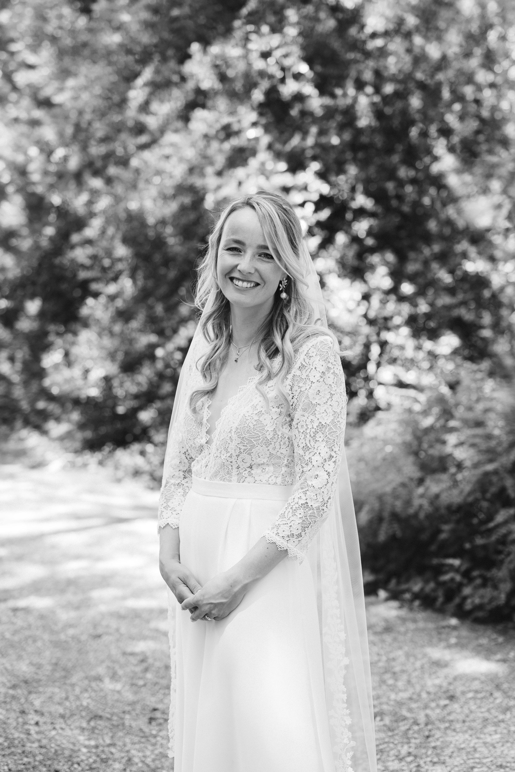 Oxfordshire-Garden-Wedding-Photographer-162.jpg