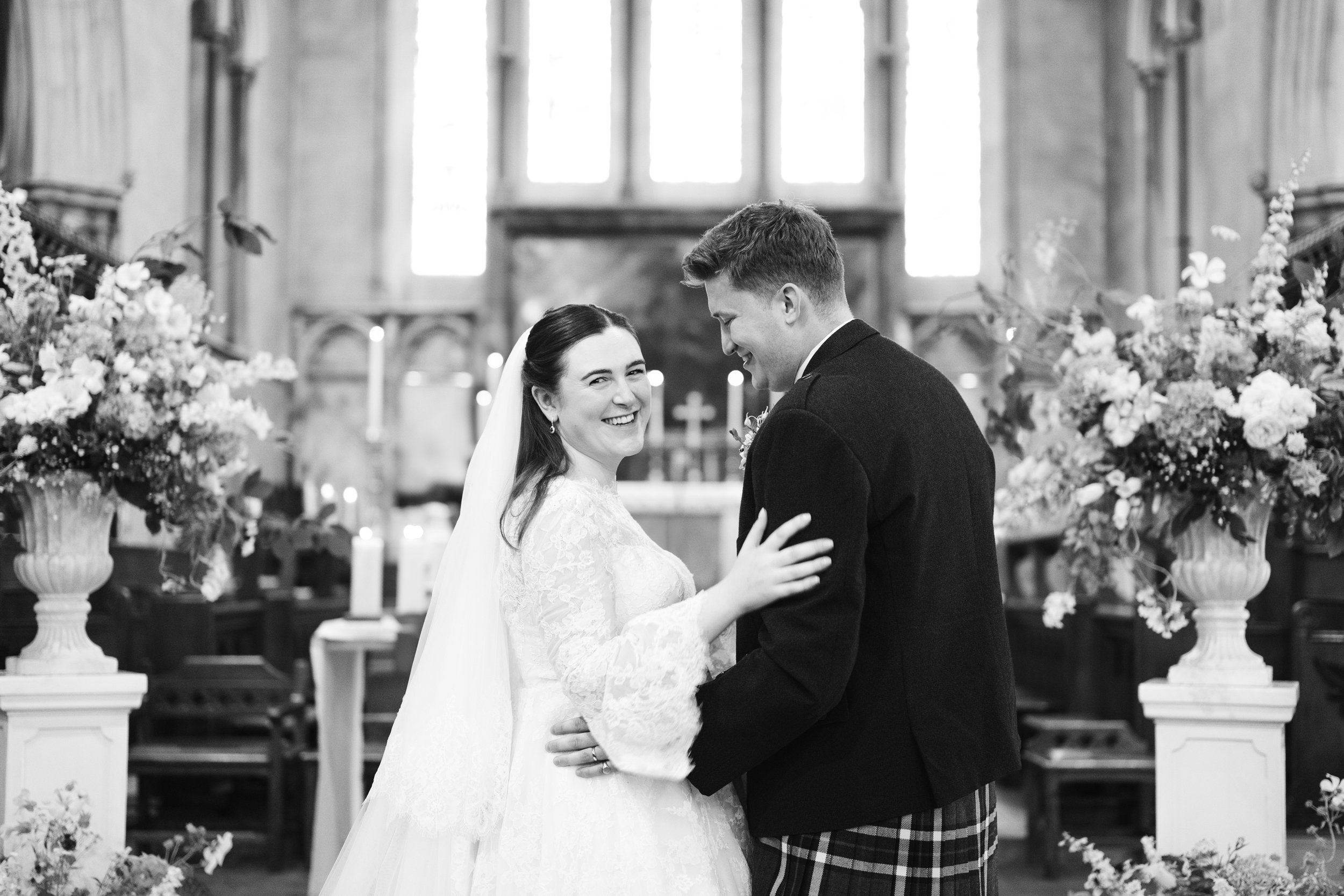 Oxfordshire-Wedding-Photographer-093.jpg