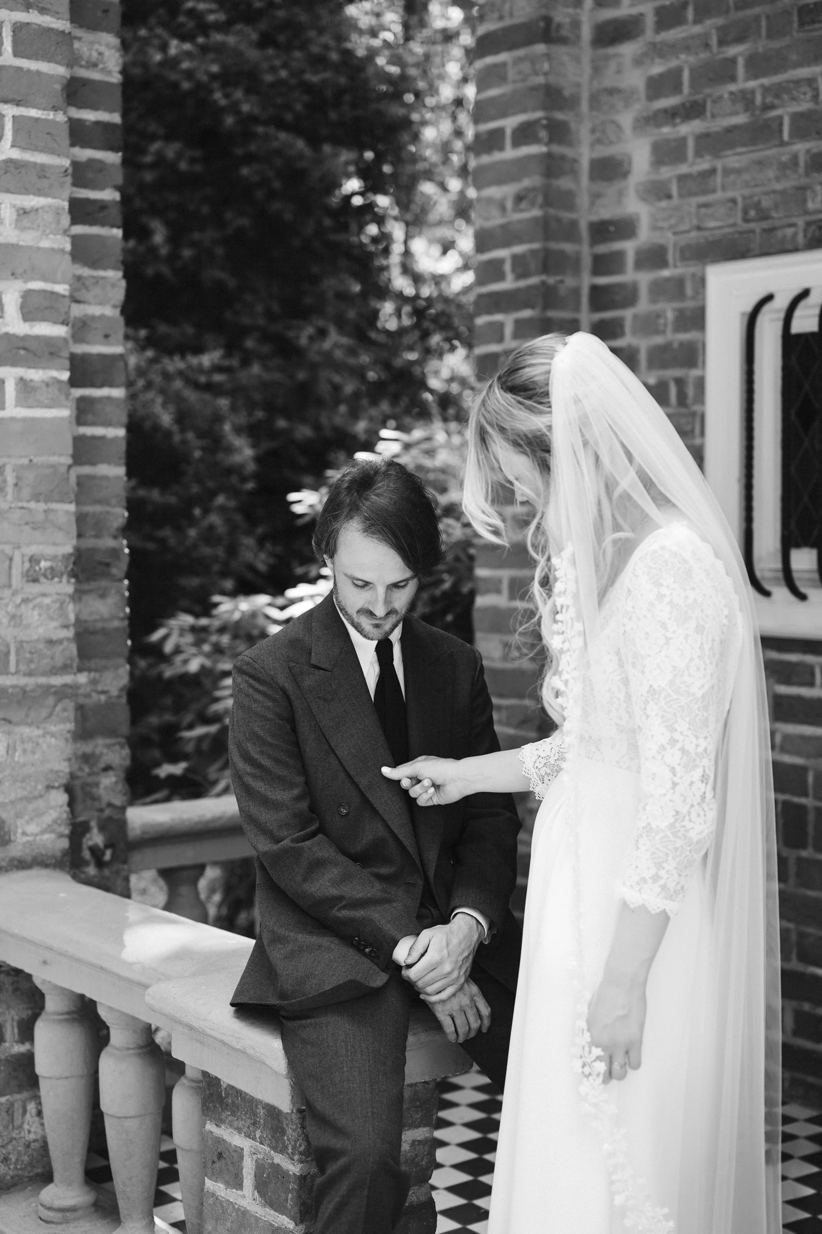 Oxfordshire-Garden-Wedding-Photographer-140.jpg