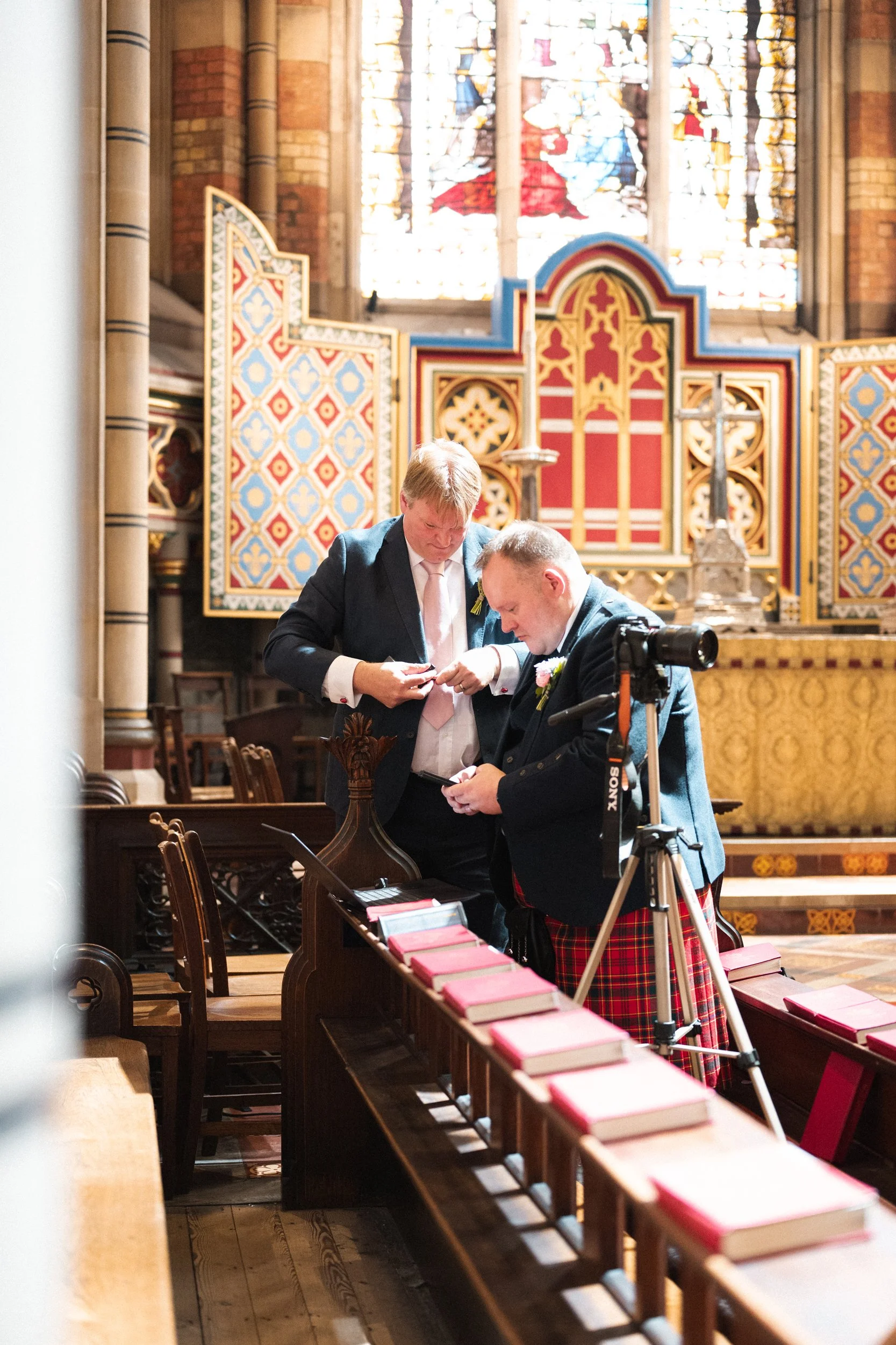 warwickshire-wedding-photographer-rugby-school-045.jpg