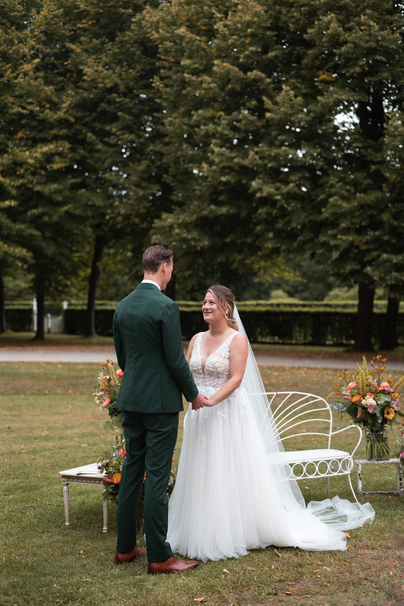 wedding-photographer-northamptonshire-bride-groom-couple-portraits-387.jpg