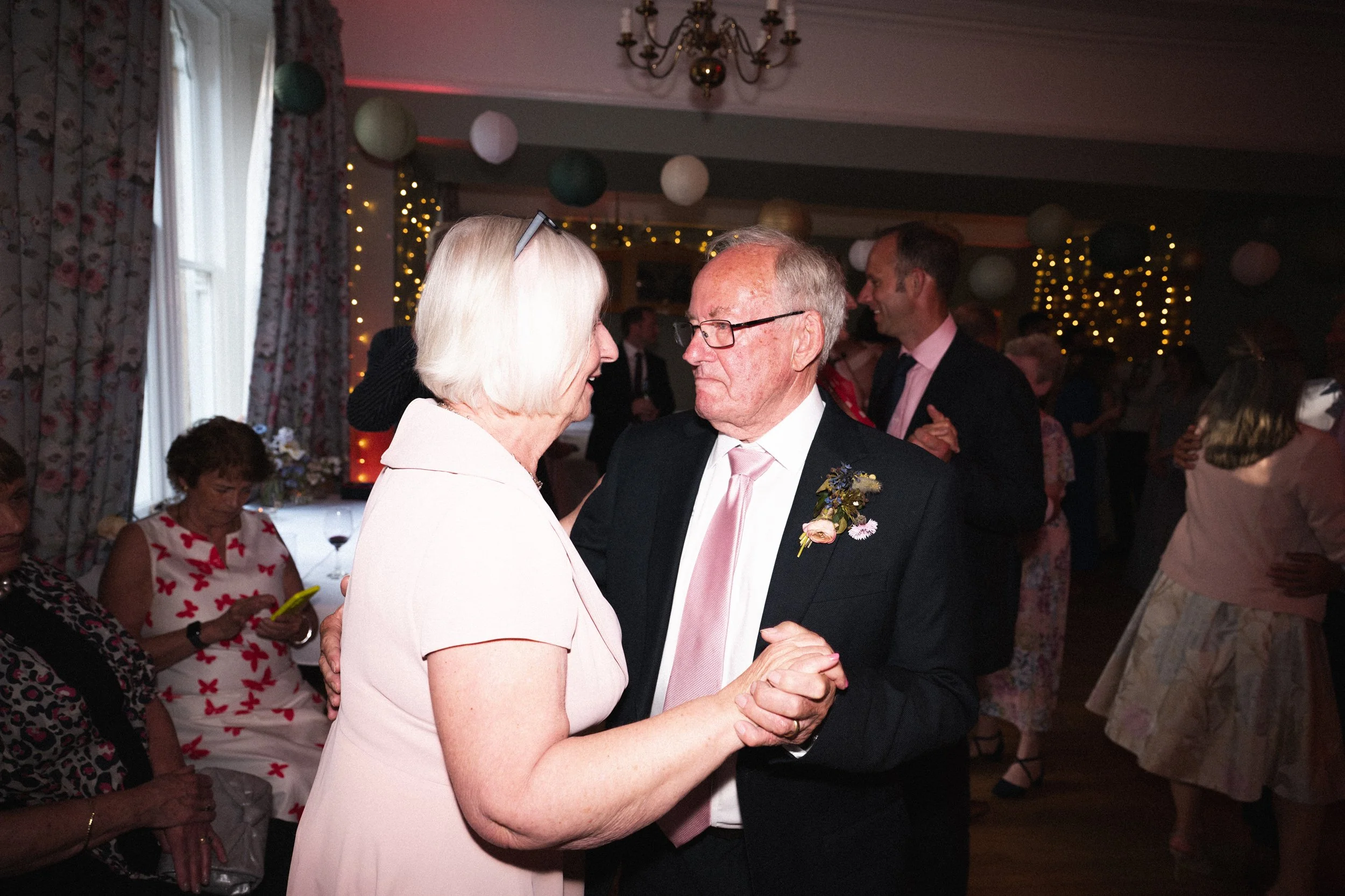 warwickshire-wedding-photographer-rugby-school-534.jpg