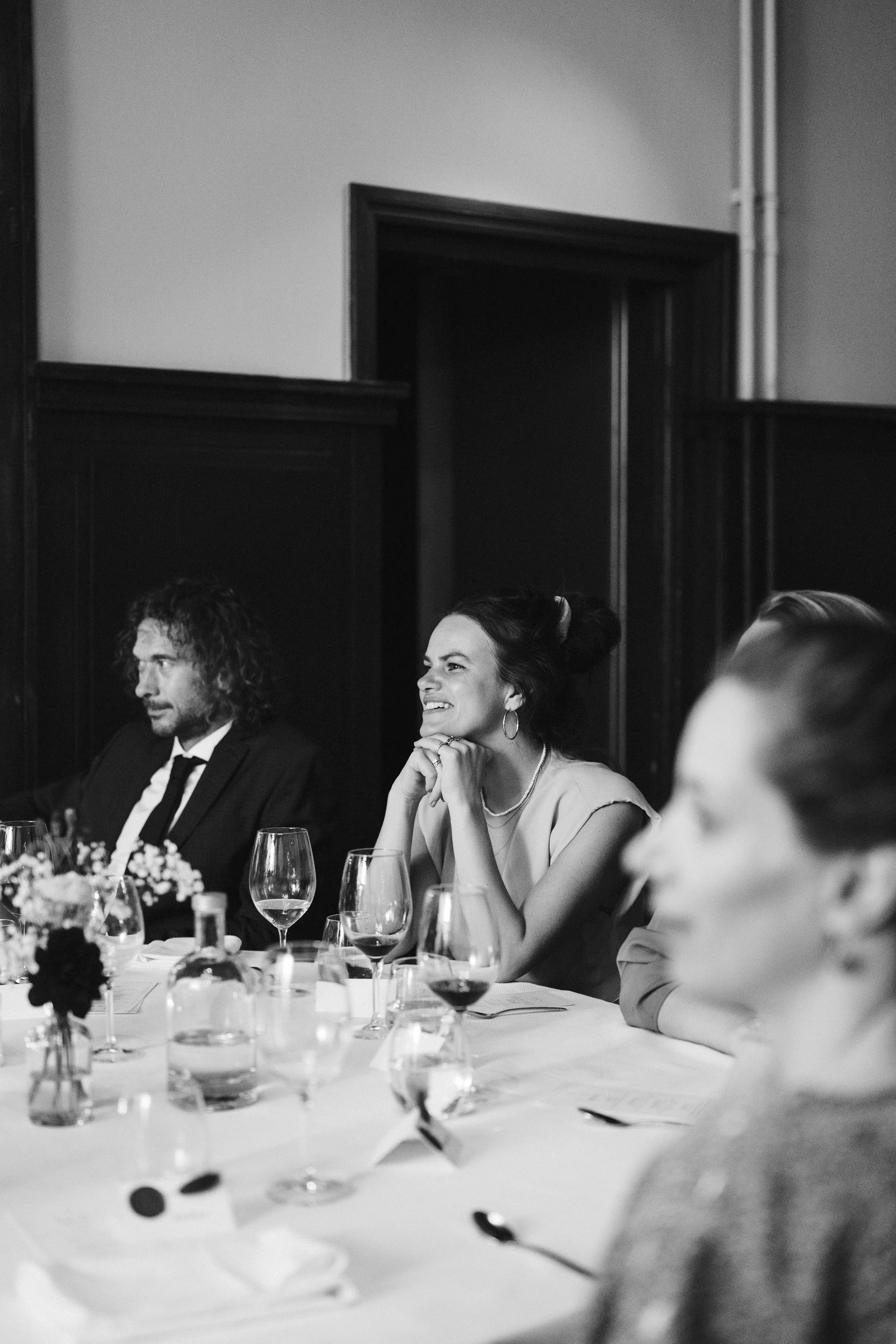 Oxfordshire-Garden-Wedding-Photographer-539.jpg