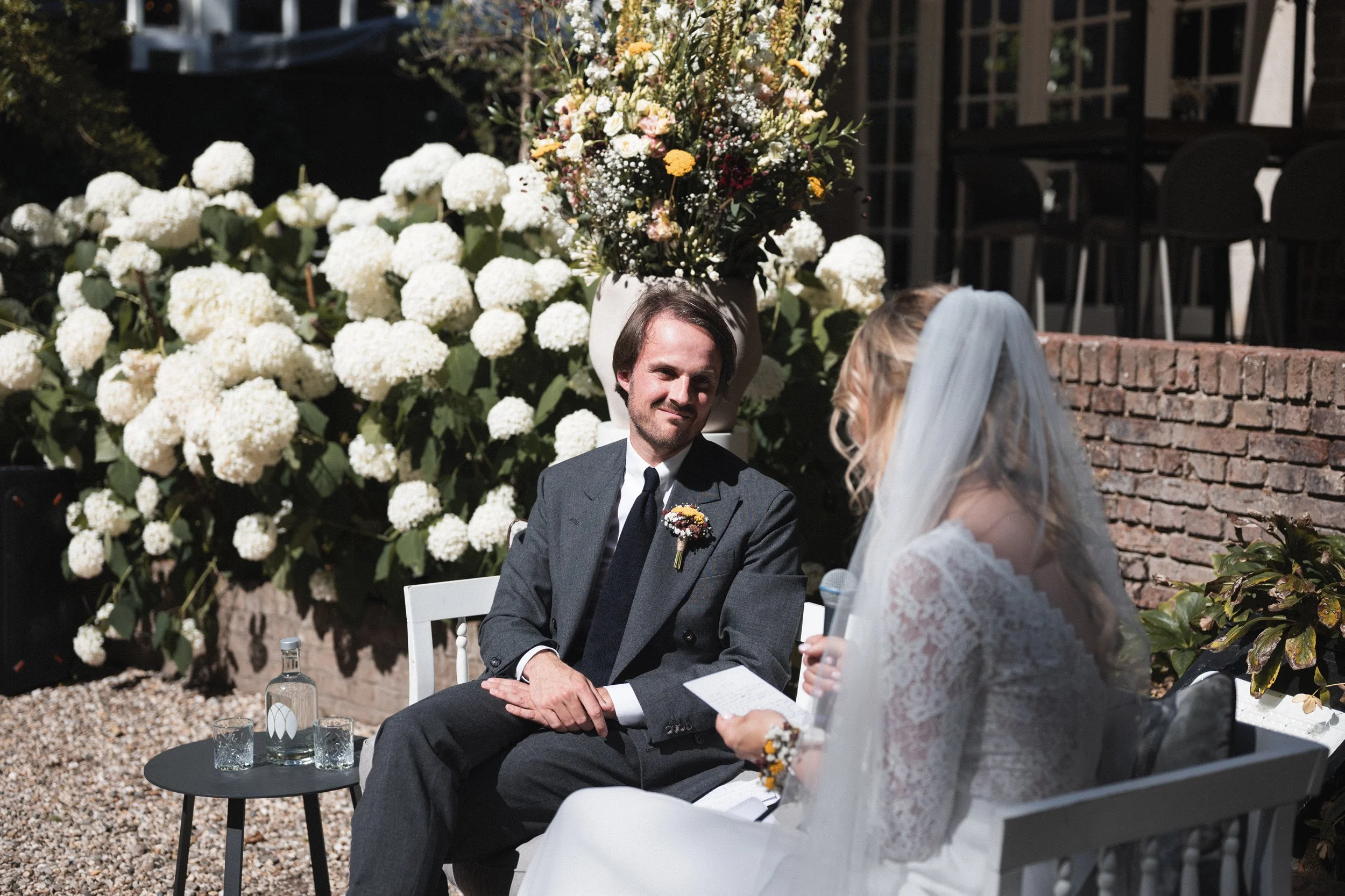Oxfordshire-Garden-Wedding-Photographer-291.jpg