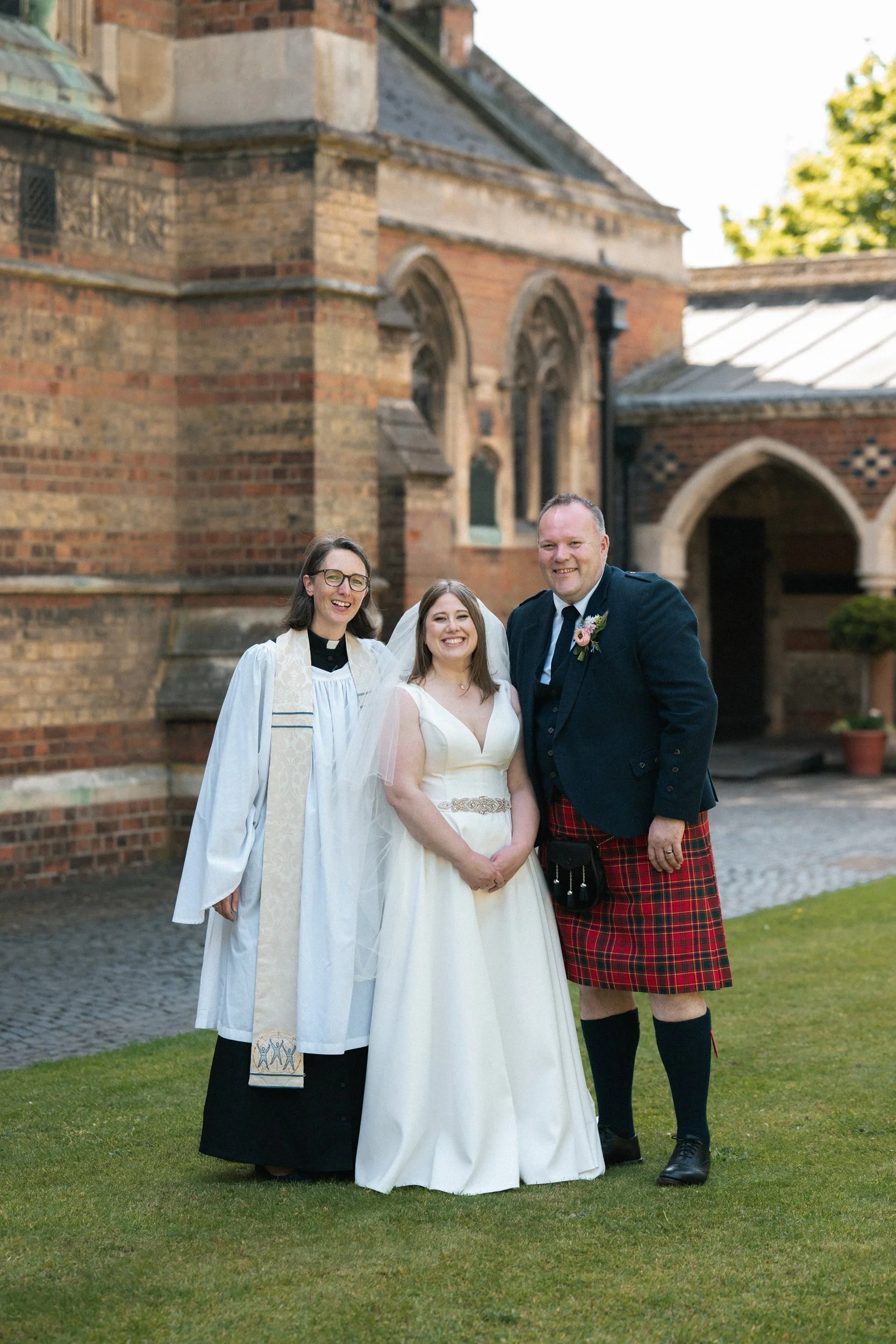 warwickshire-wedding-photographer-rugby-school-239.jpg