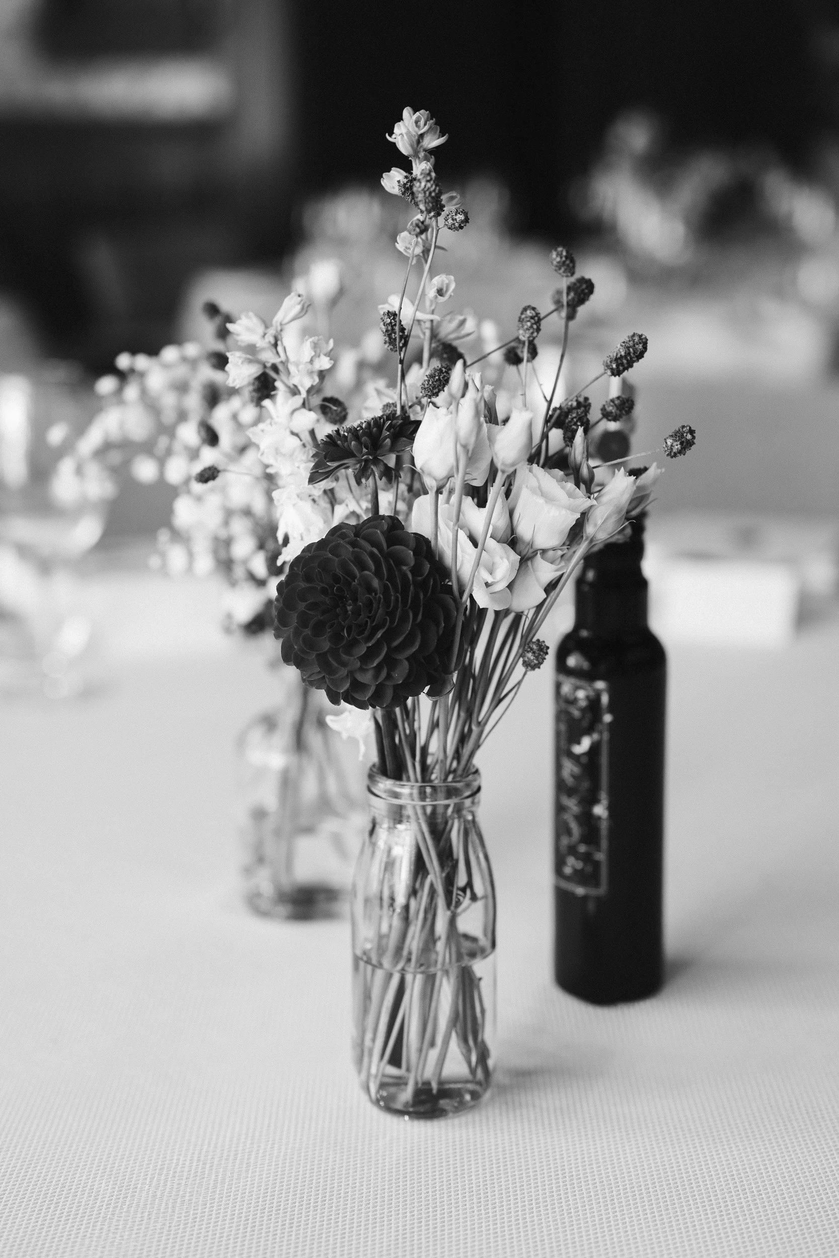 Oxfordshire-Garden-Wedding-Photographer-457.jpg