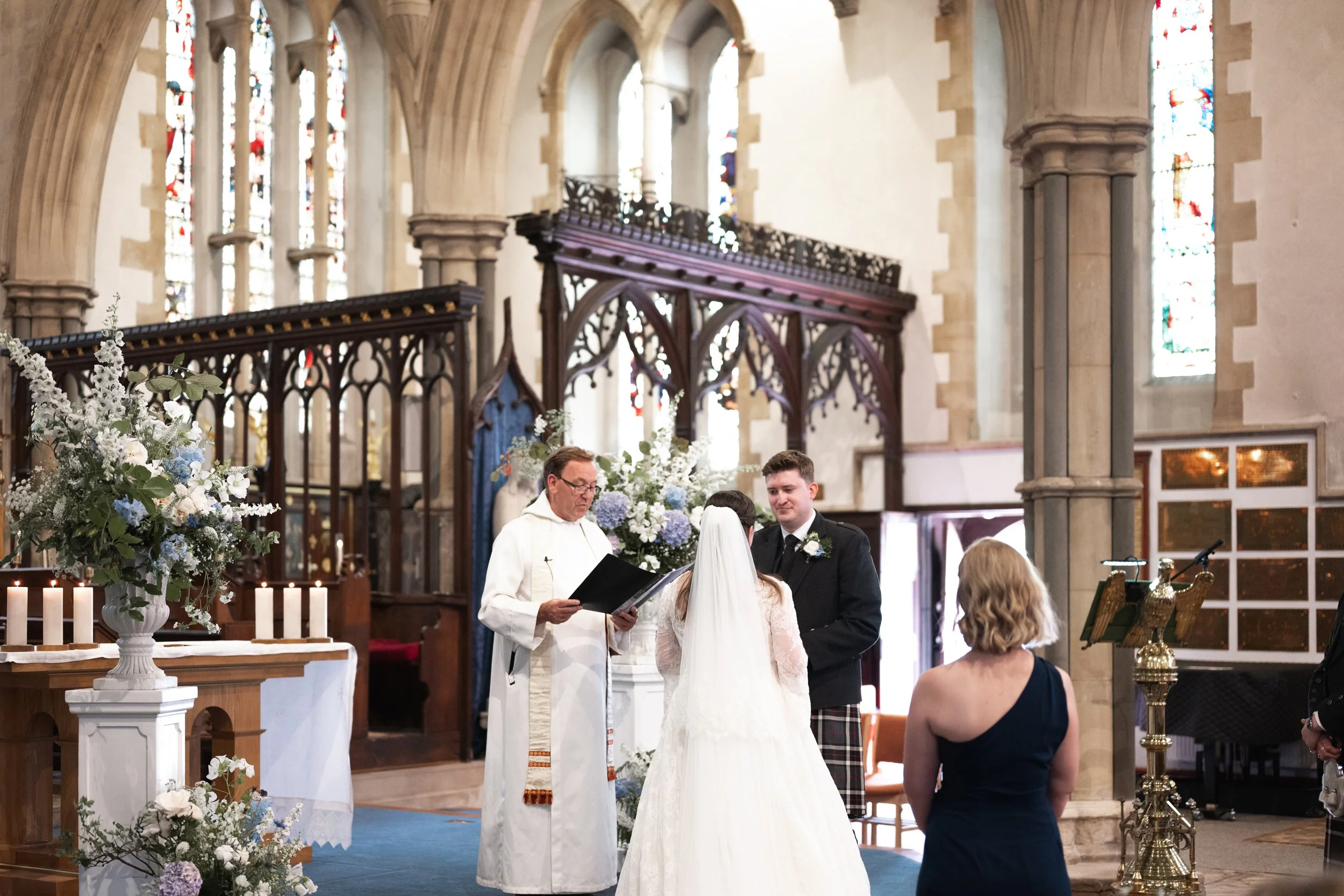Oxfordshire-Wedding-Photographer-087.jpg