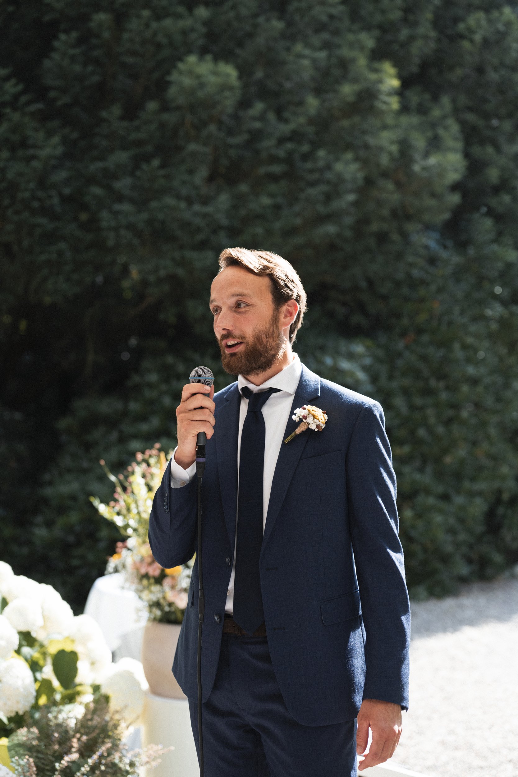 Oxfordshire-Garden-Wedding-Photographer-396.jpg