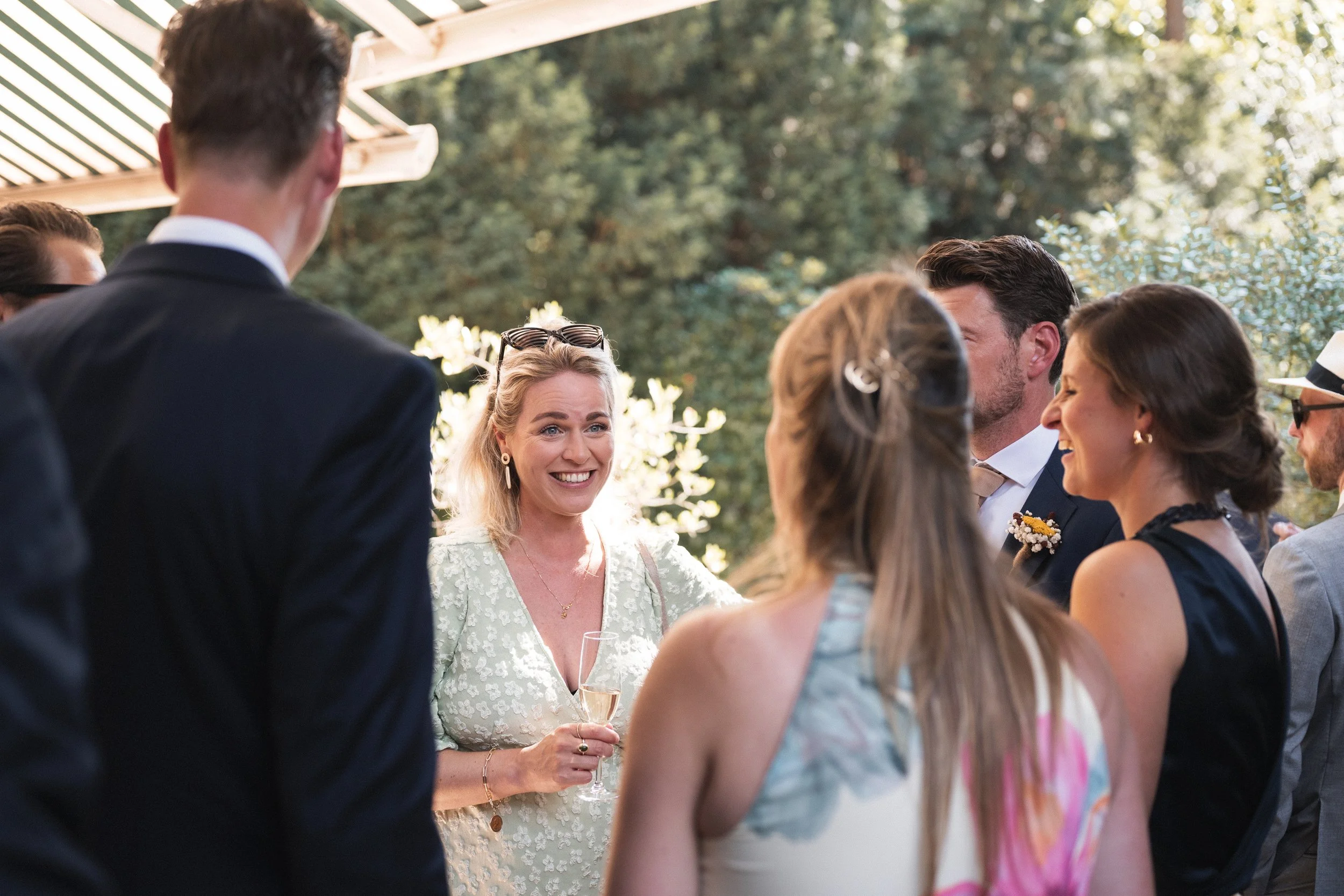 Oxfordshire-Garden-Wedding-Photographer-350.jpg