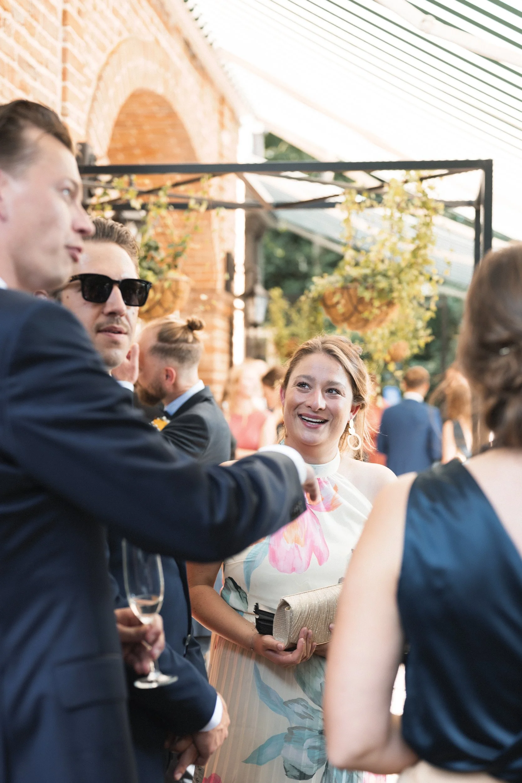 Oxfordshire-Garden-Wedding-Photographer-367.jpg