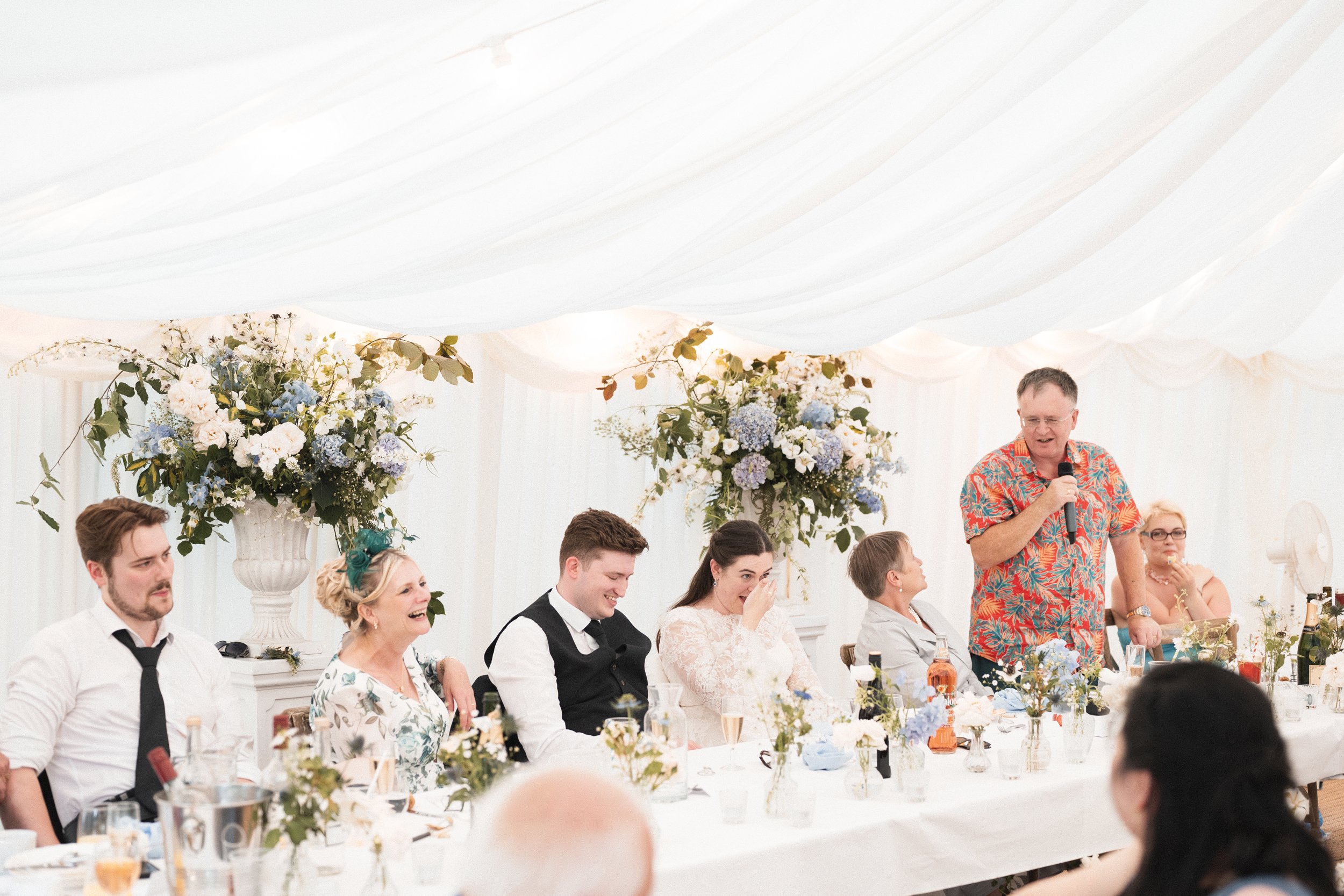 Oxfordshire-Wedding-Photographer-224.jpg