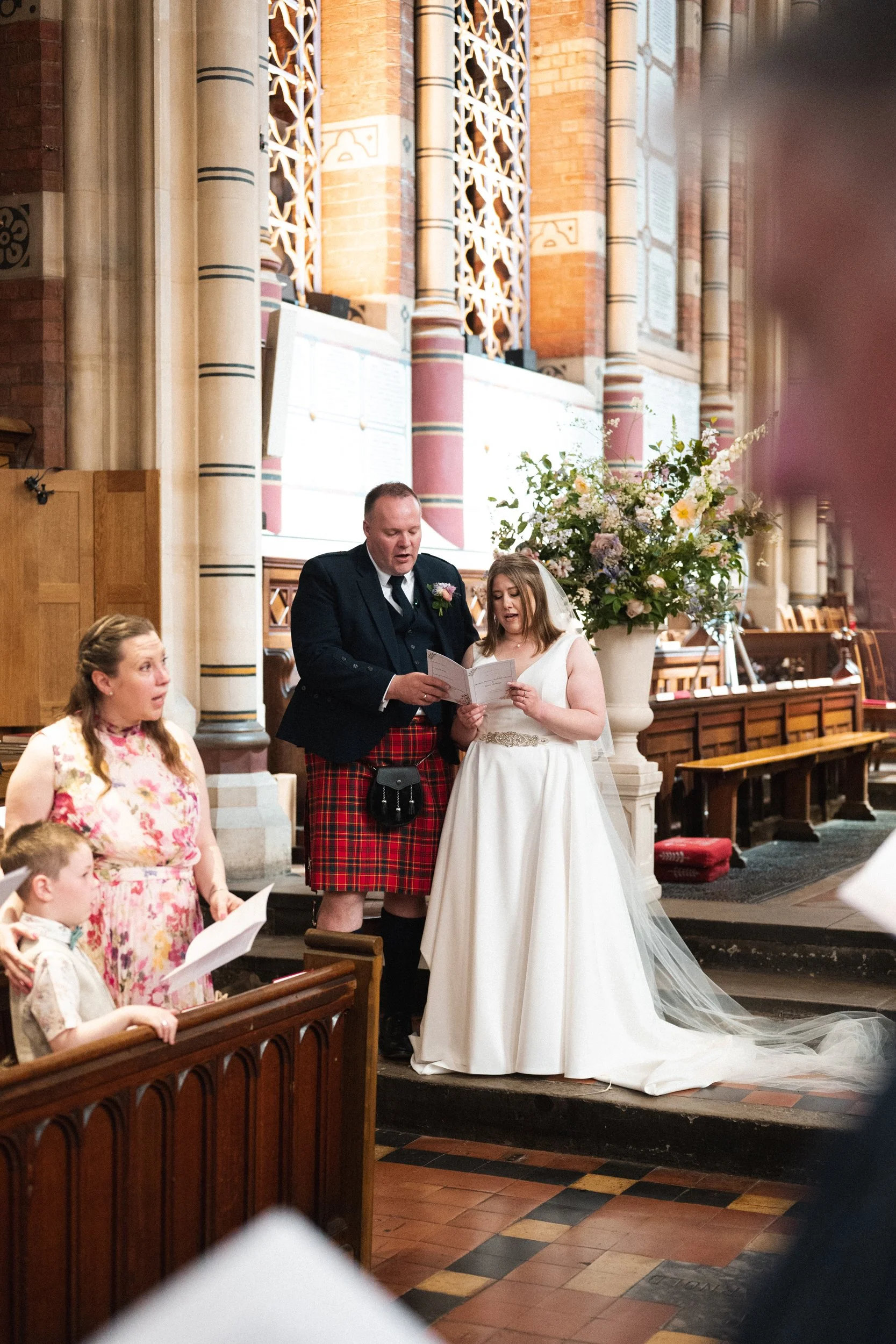 warwickshire-wedding-photographer-rugby-school-141.jpg