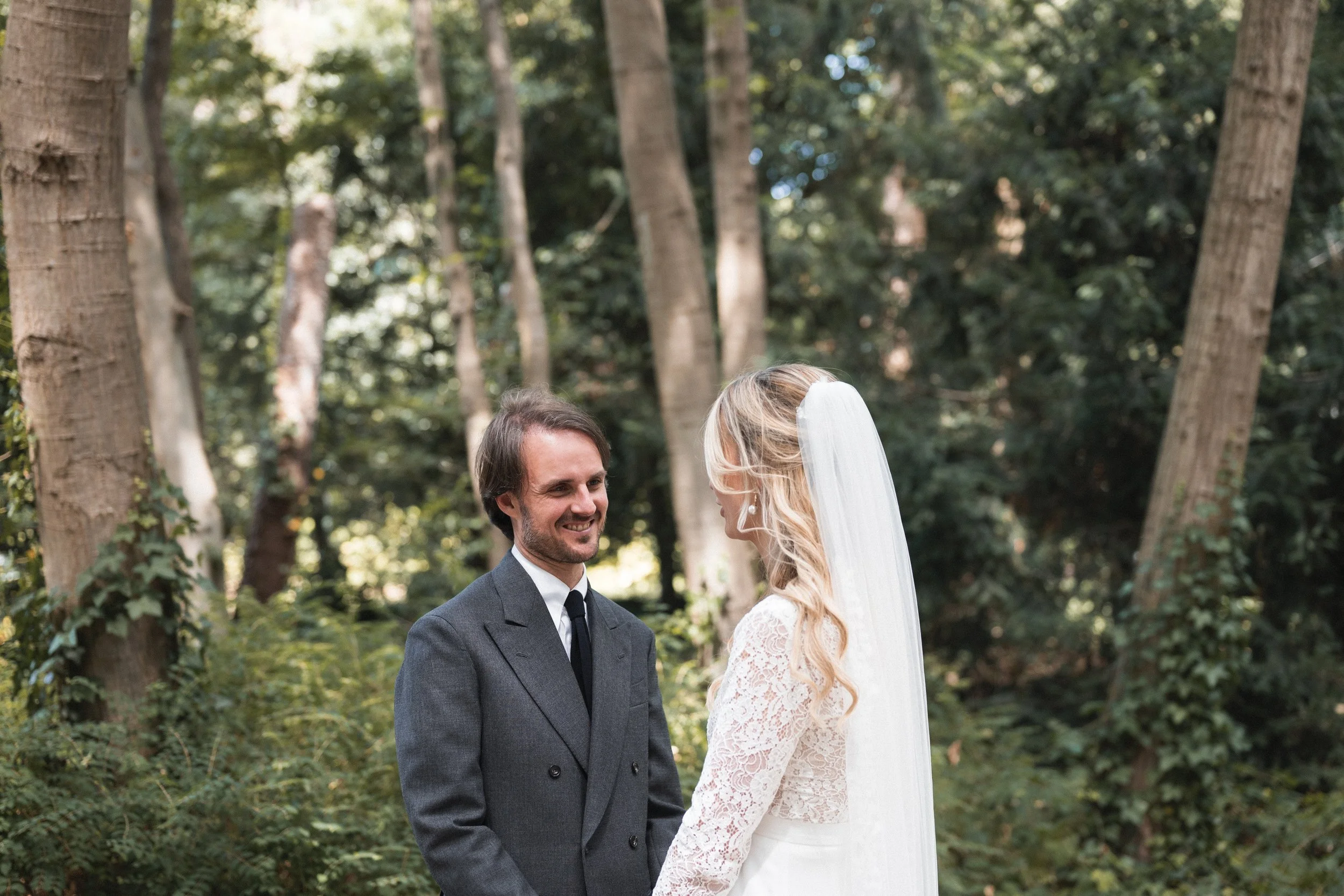 Oxfordshire-Garden-Wedding-Photographer-155.jpg