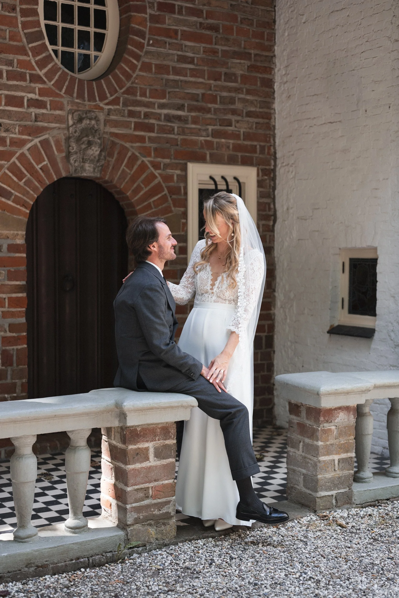 Oxfordshire-Garden-Wedding-Photographer-139.jpg