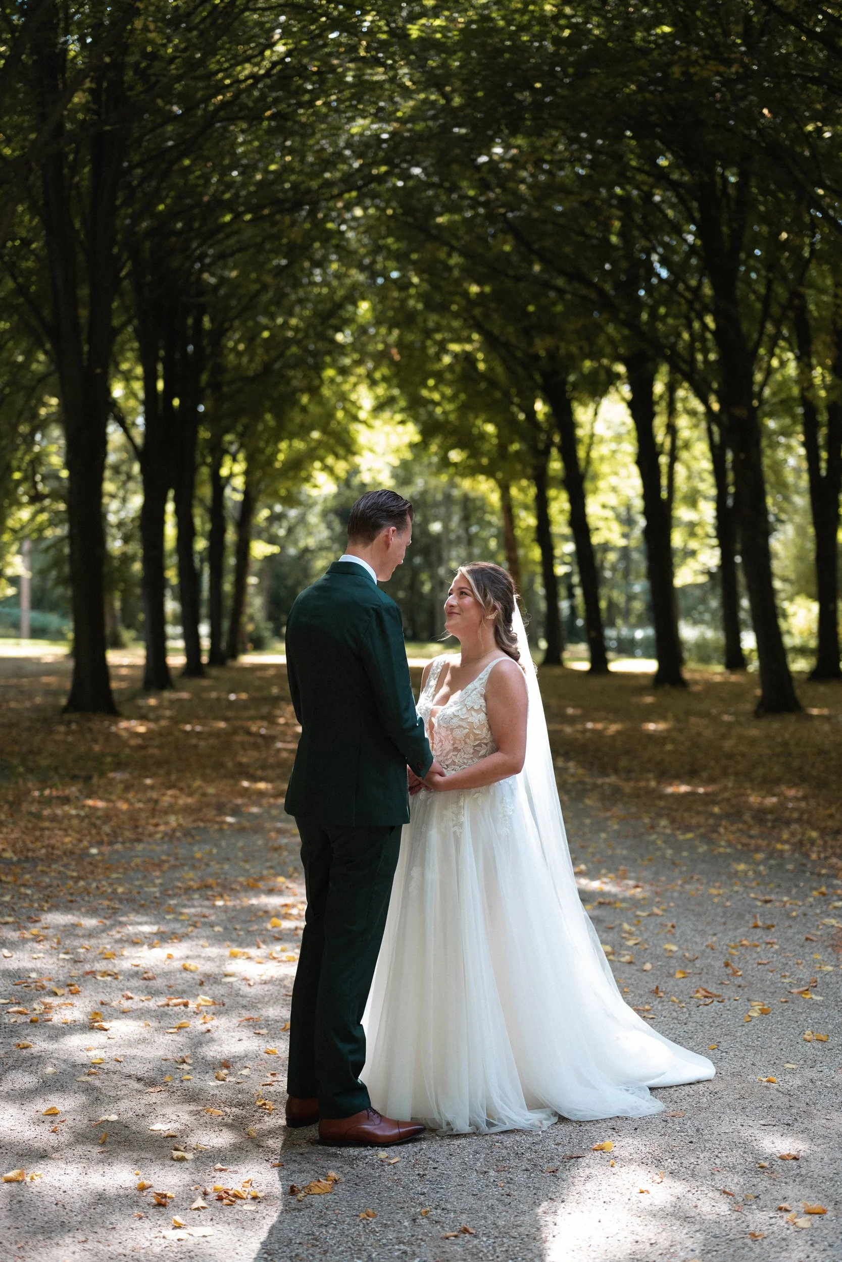 wedding-photographer-northamptonshire-bride-groom-couple-portraits-199.jpg