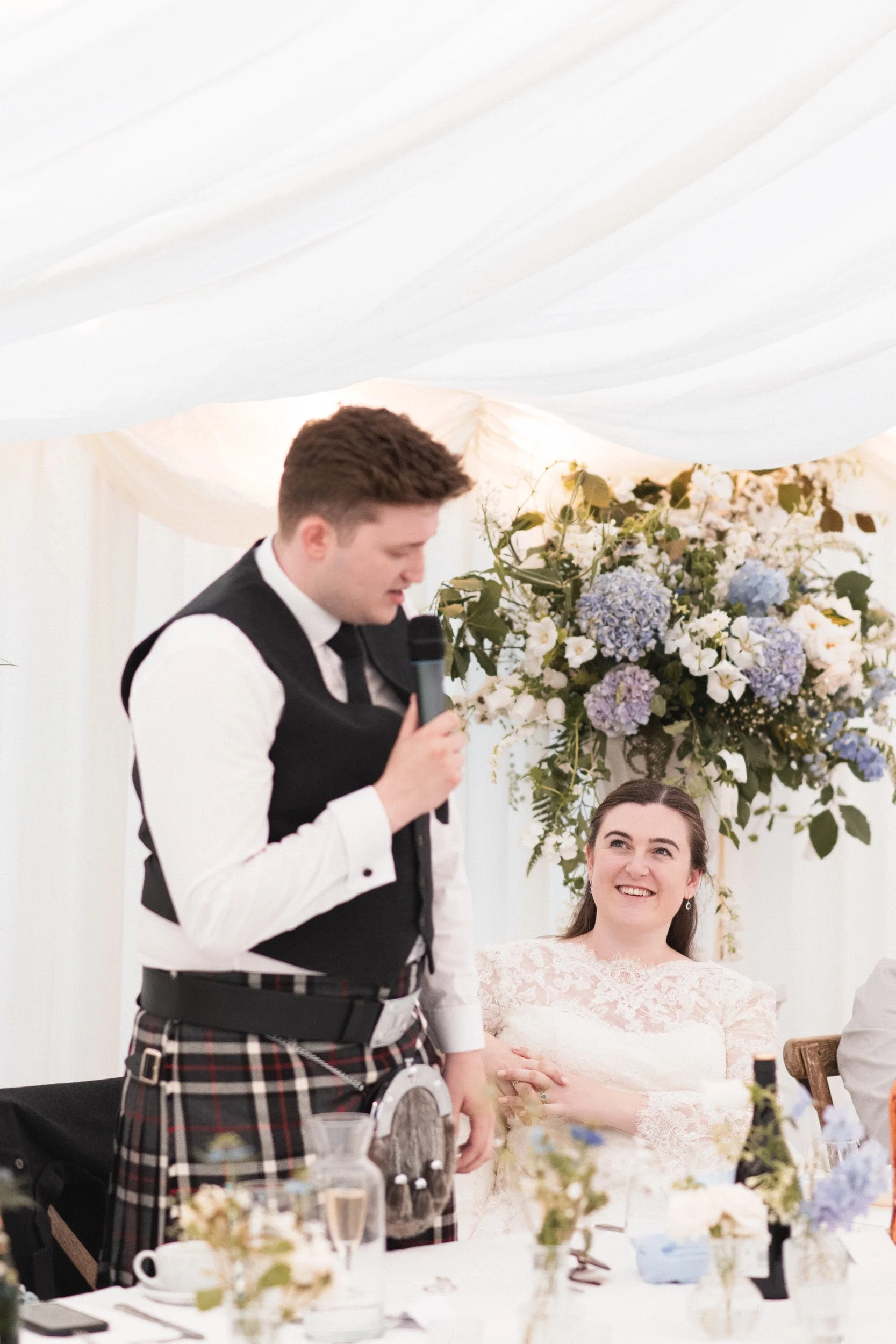Oxfordshire-Wedding-Photographer-225.jpg