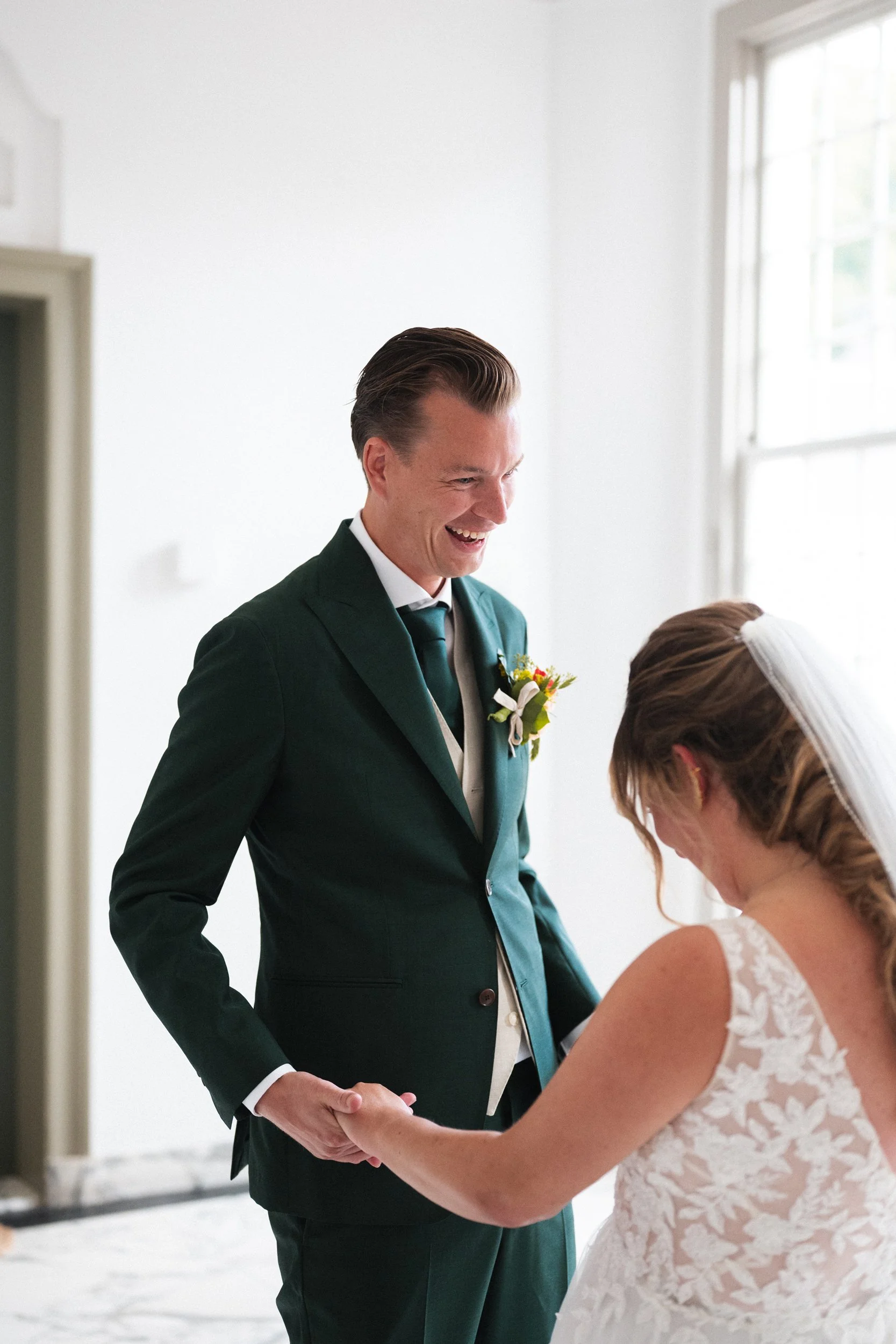wedding-photographer-northamptonshire-bride-groom-couple-portraits-146.jpg