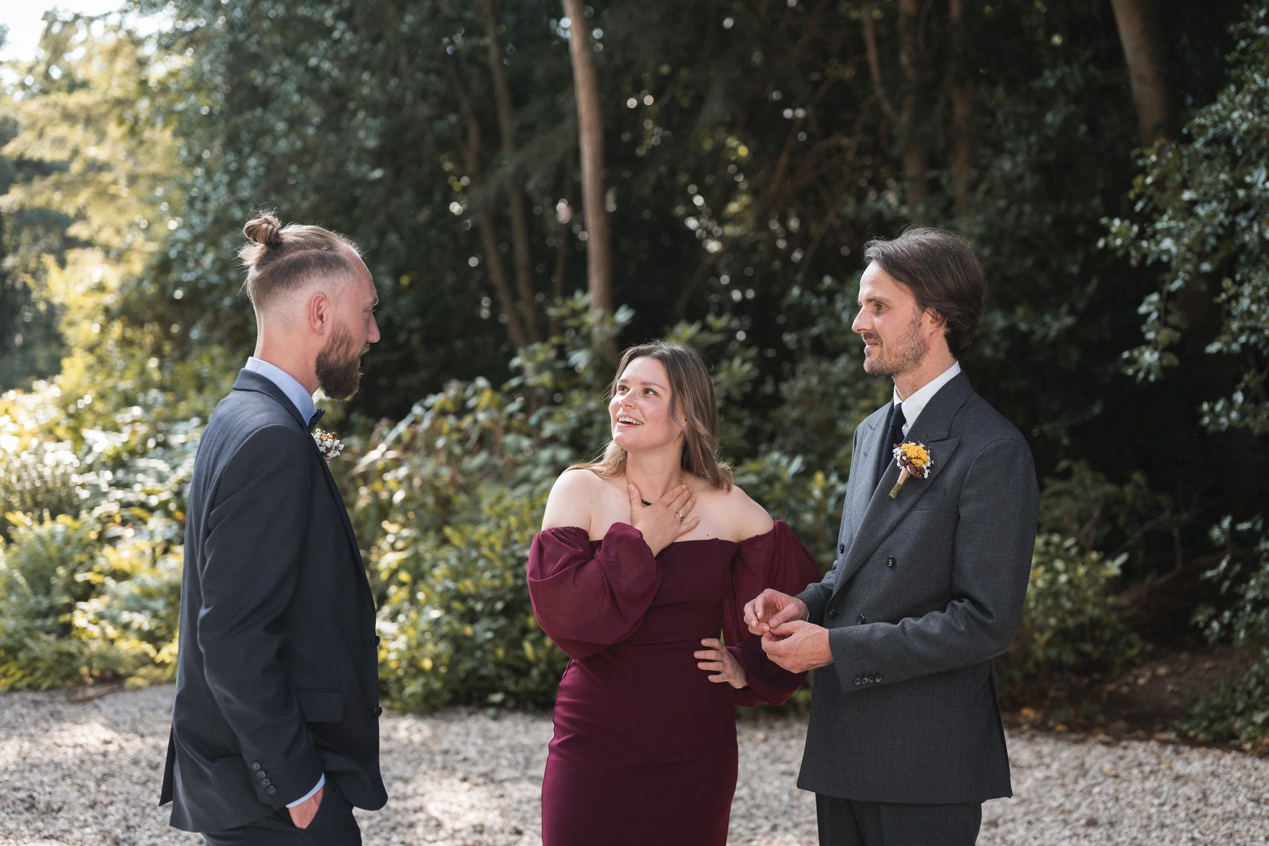 Oxfordshire-Garden-Wedding-Photographer-421.jpg
