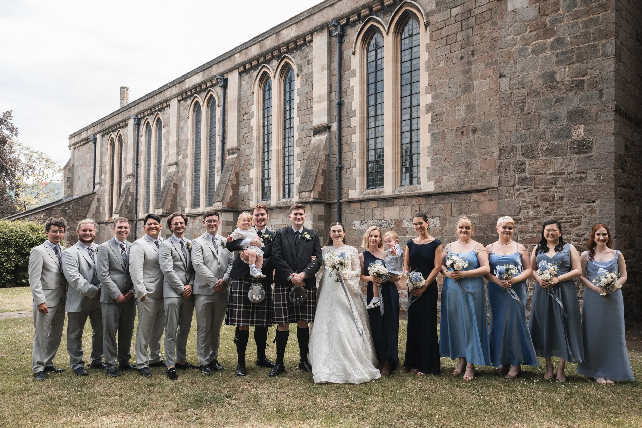 Oxfordshire-Wedding-Photographer-116.jpg