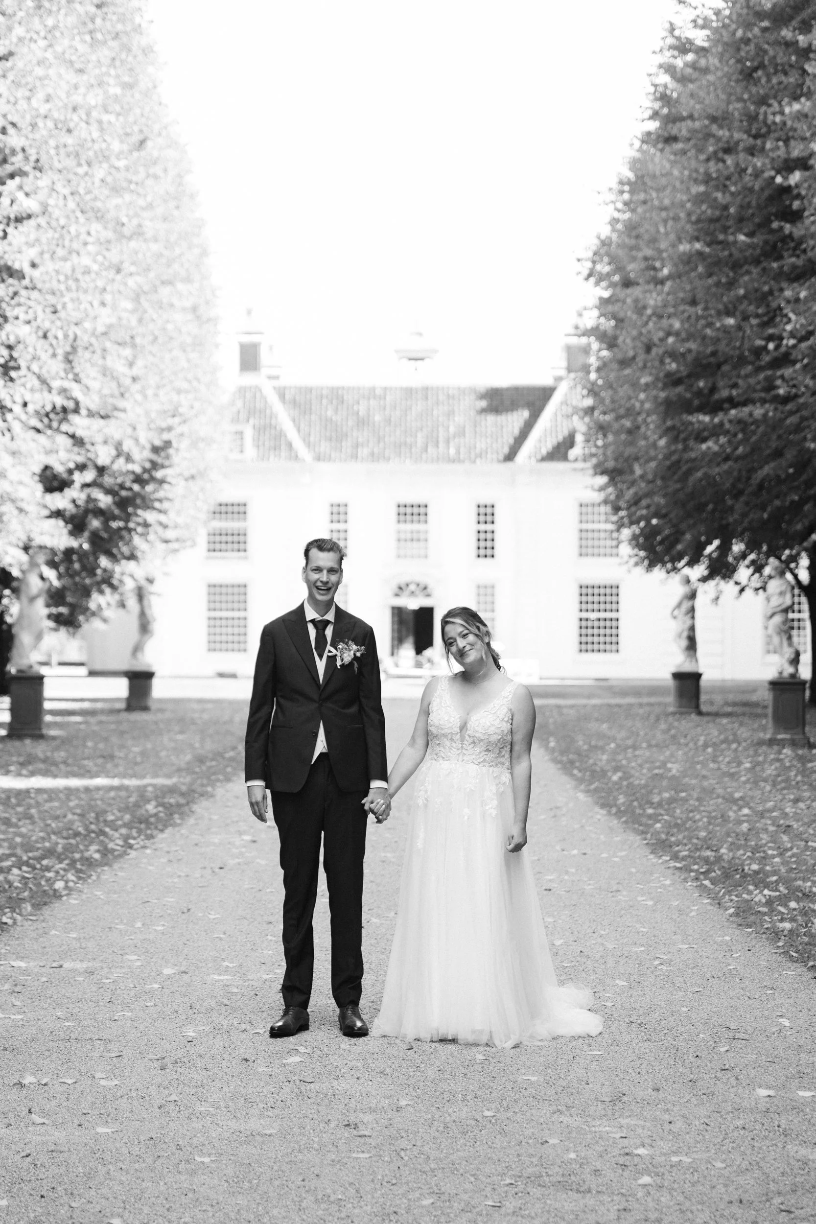 wedding-photographer-northamptonshire-bride-groom-couple-portraits-167.jpg