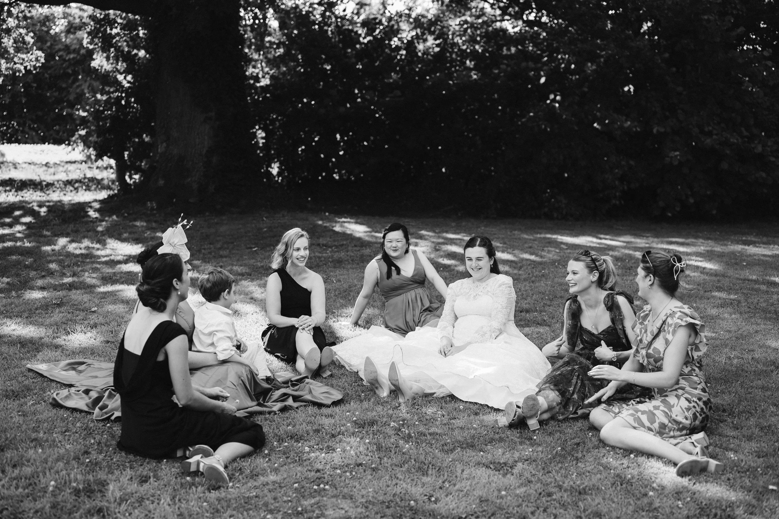 Oxfordshire-Wedding-Photographer-198.jpg