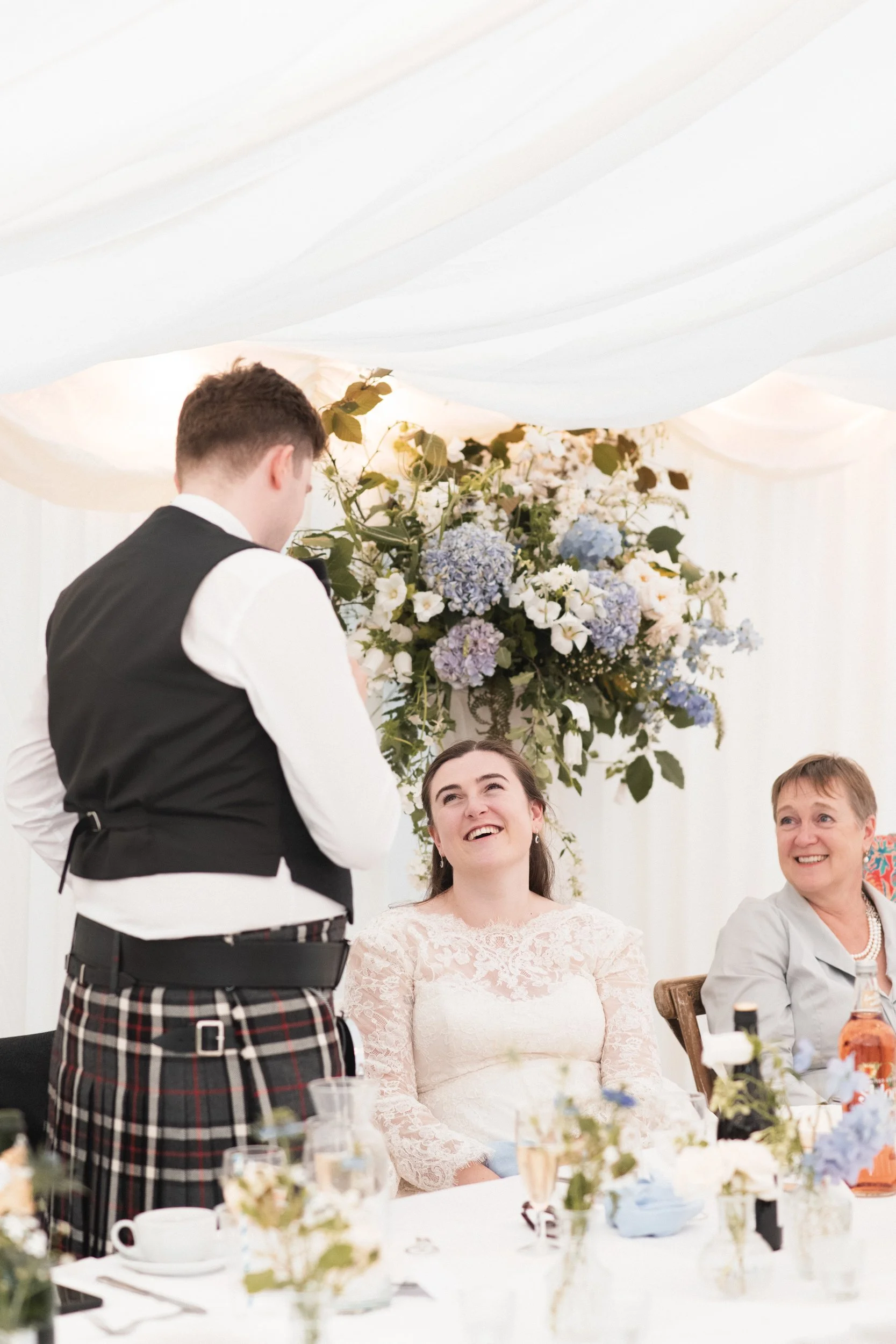 Oxfordshire-Wedding-Photographer-235.jpg