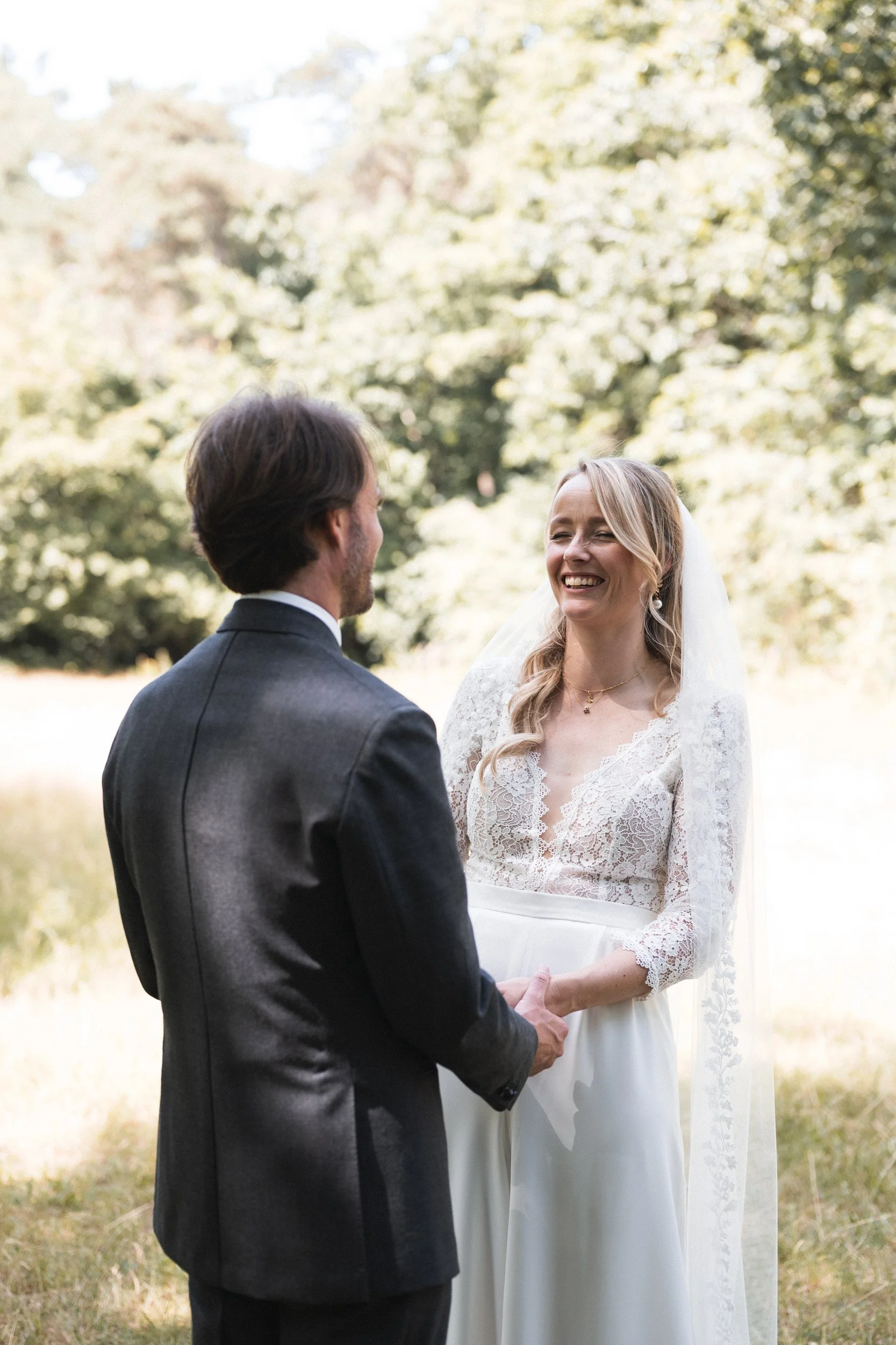 Oxfordshire-Garden-Wedding-Photographer-170.jpg
