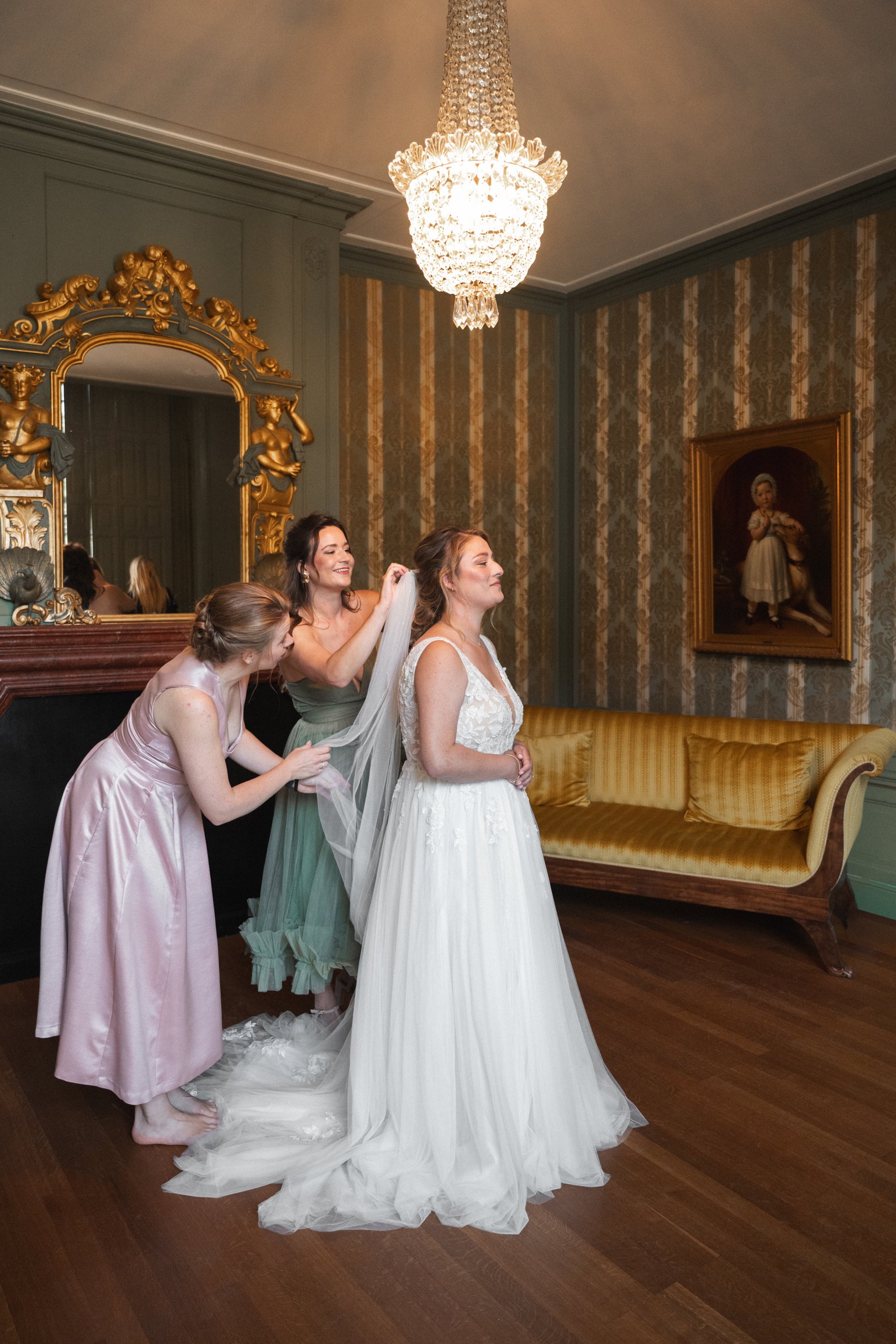 wedding-photographer-northamptonshire-bride-groom-couple-portraits-111.jpg