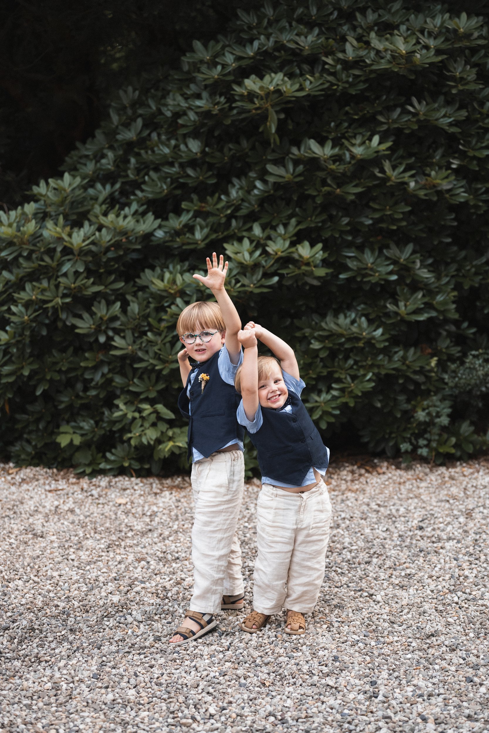 Oxfordshire-Garden-Wedding-Photographer-566.jpg