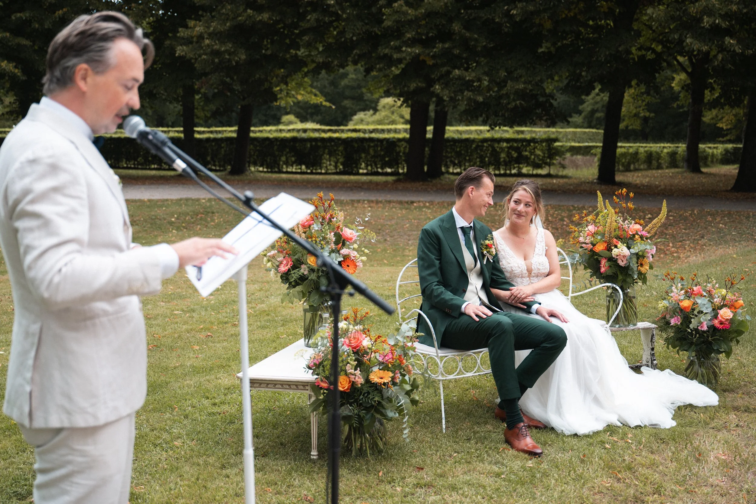 wedding-photographer-northamptonshire-bride-groom-couple-portraits-349.jpg