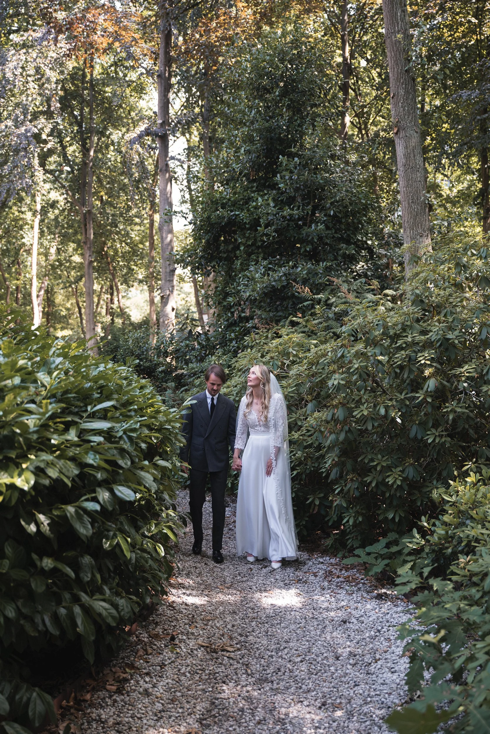Oxfordshire-Garden-Wedding-Photographer-143.jpg