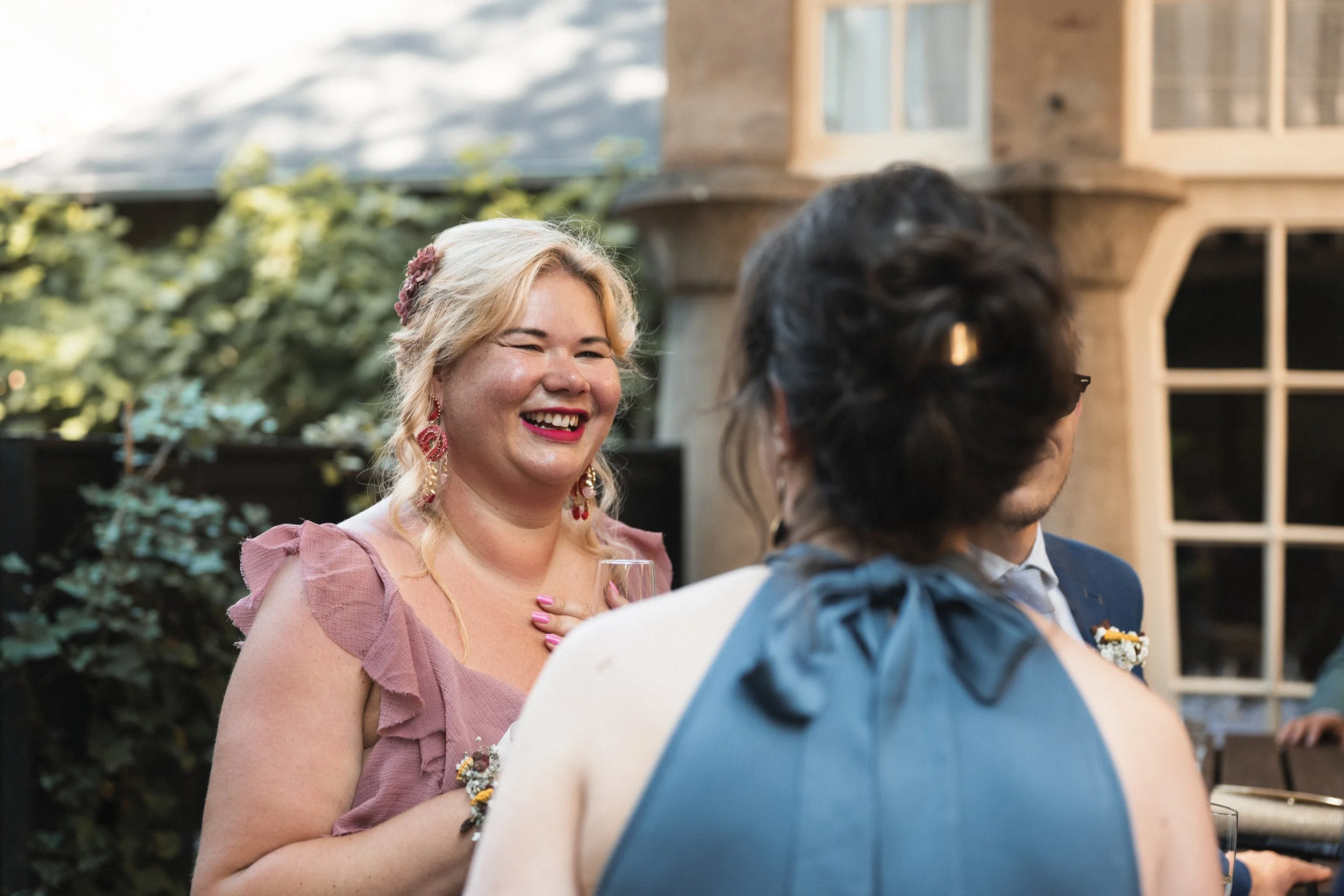 Oxfordshire-Garden-Wedding-Photographer-343.jpg
