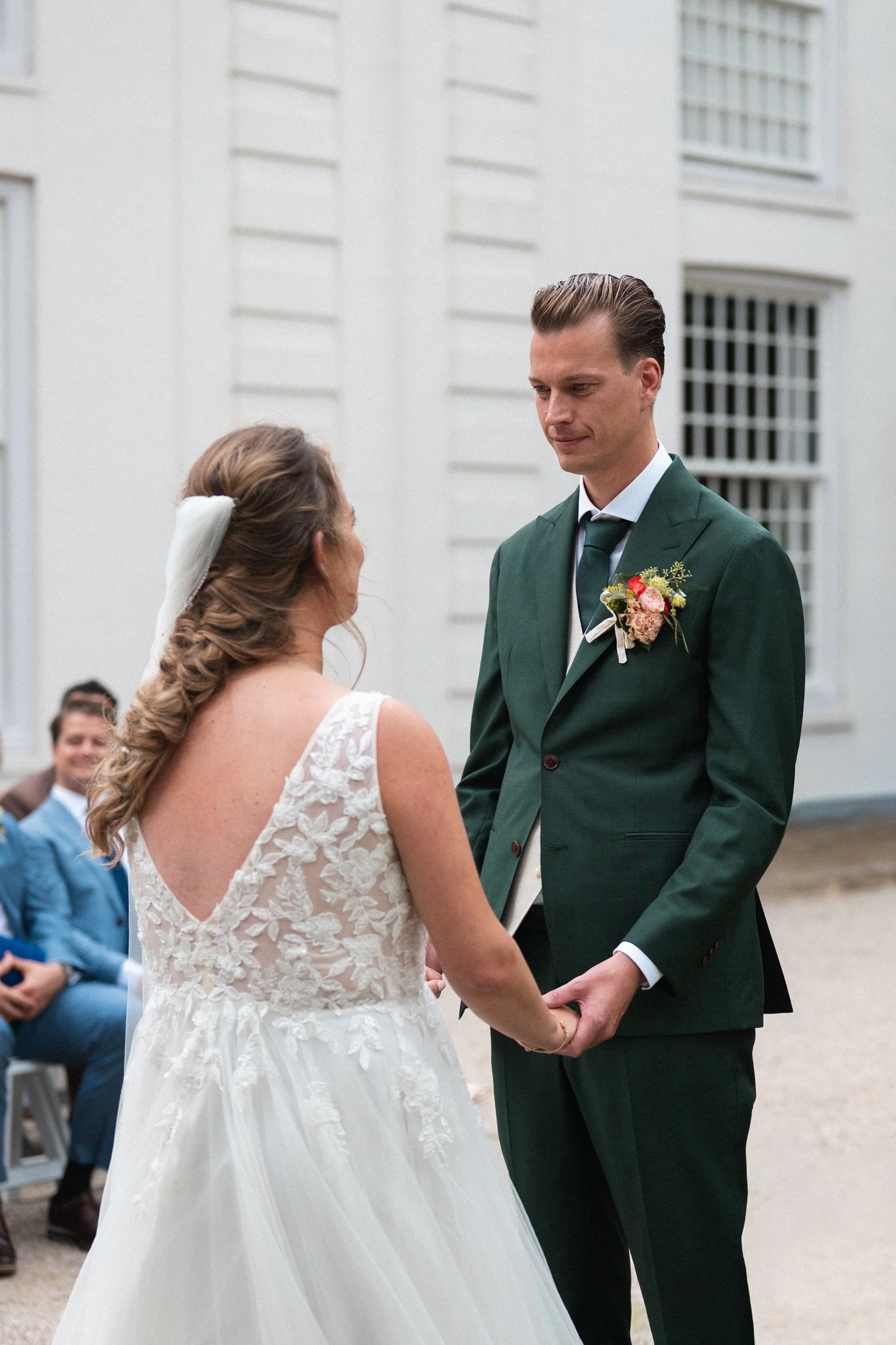 wedding-photographer-northamptonshire-bride-groom-couple-portraits-390.jpg