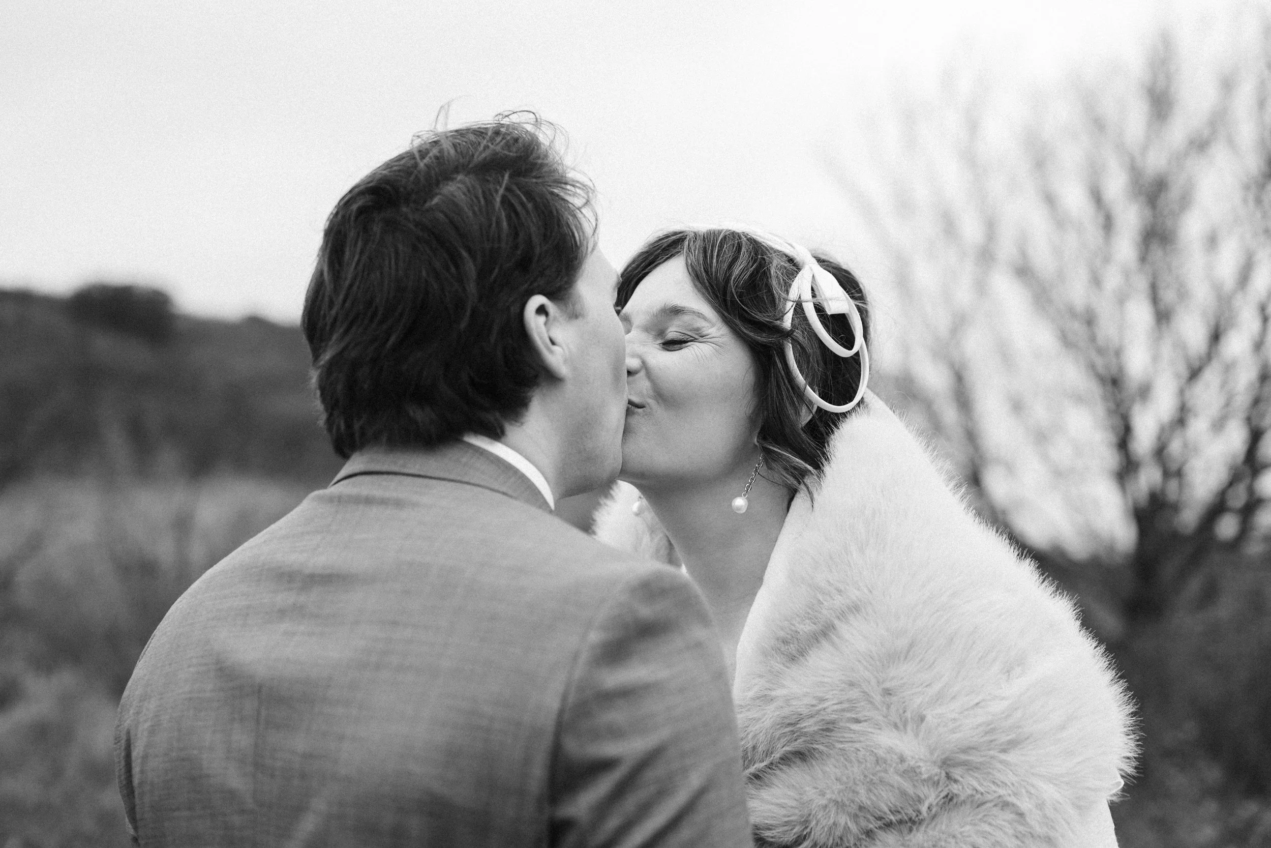 wedding-photographer-oxfordshire-bride-groom-couple-portraits-0551.jpg
