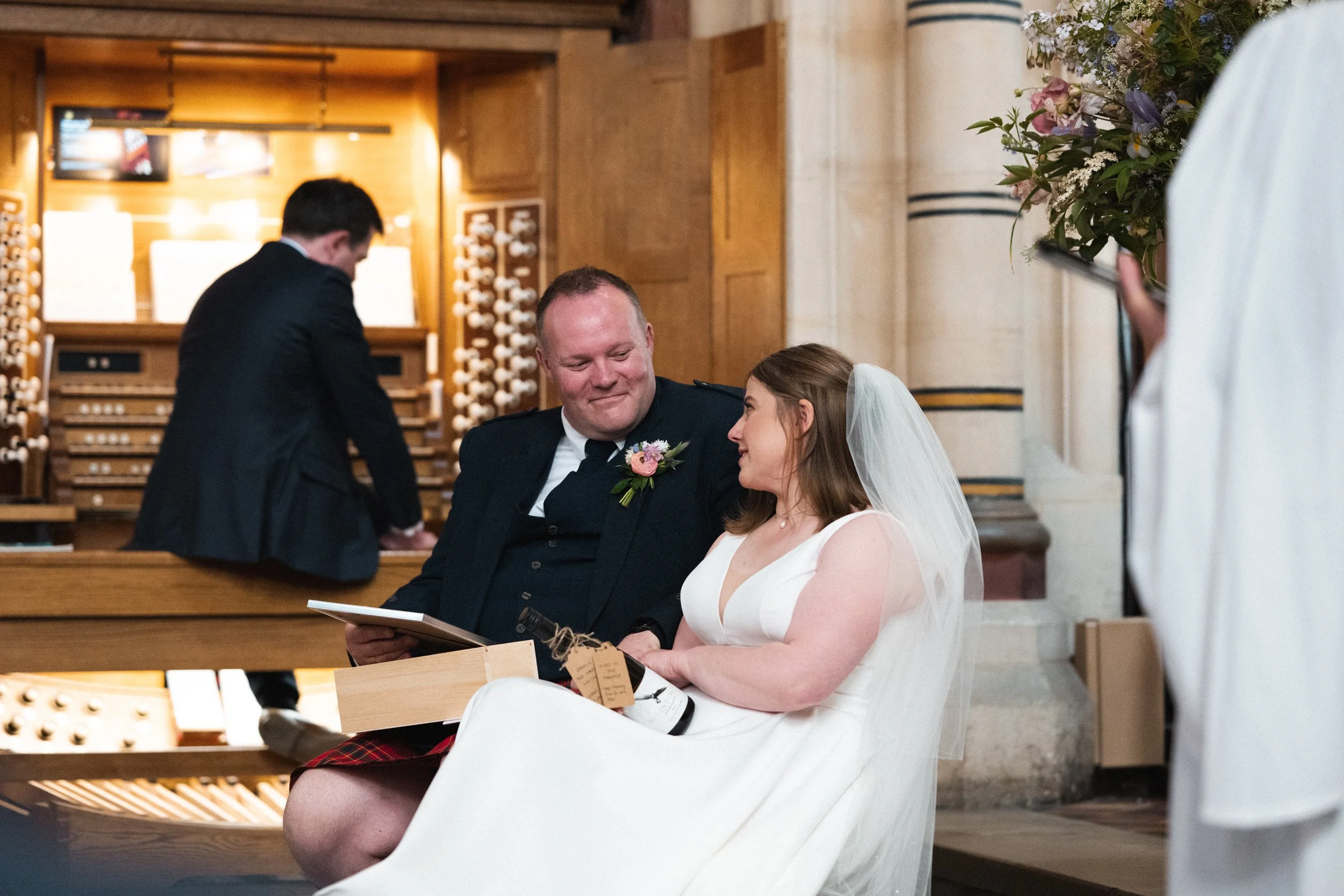 warwickshire-wedding-photographer-rugby-school-177.jpg