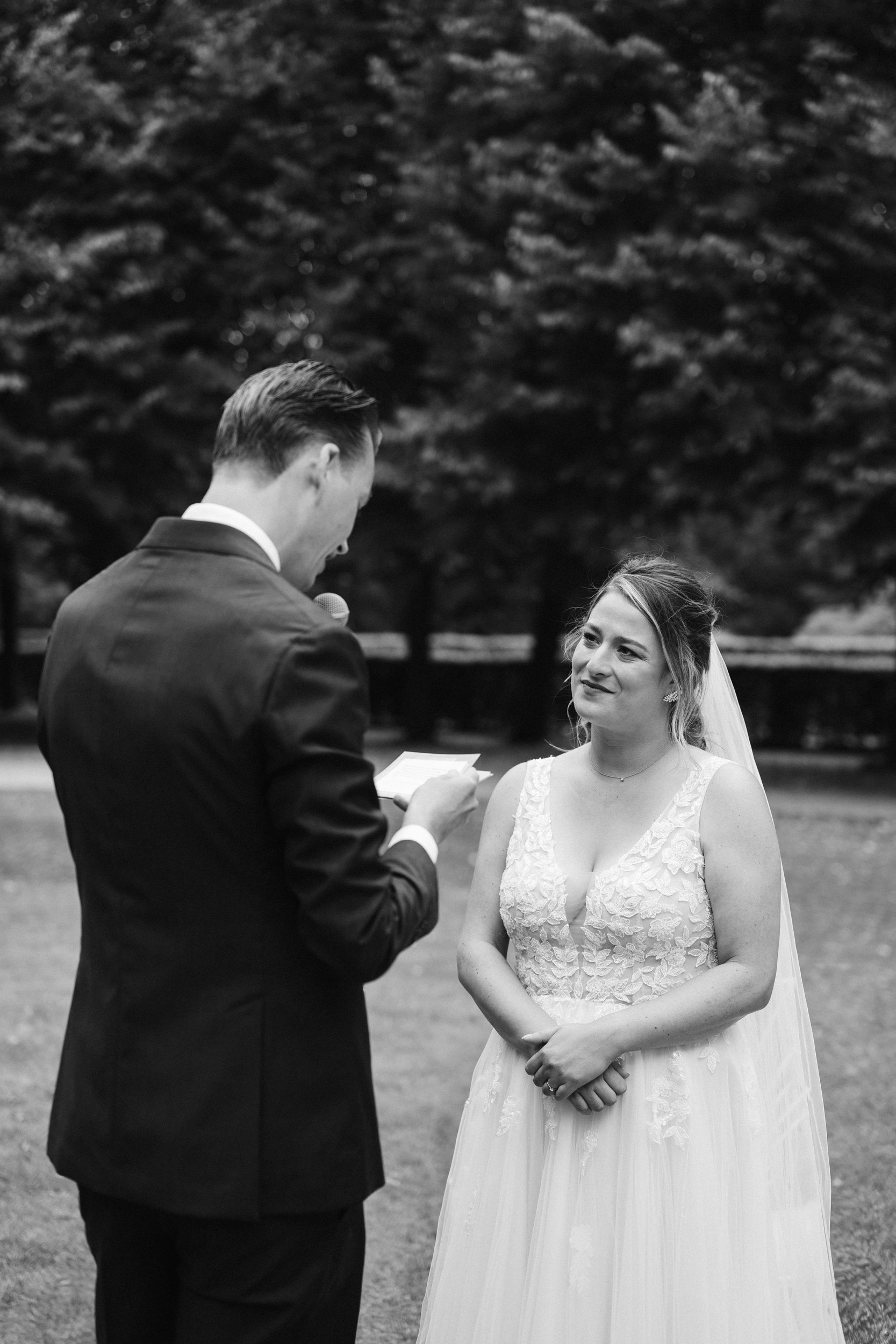wedding-photographer-northamptonshire-bride-groom-couple-portraits-377.jpg