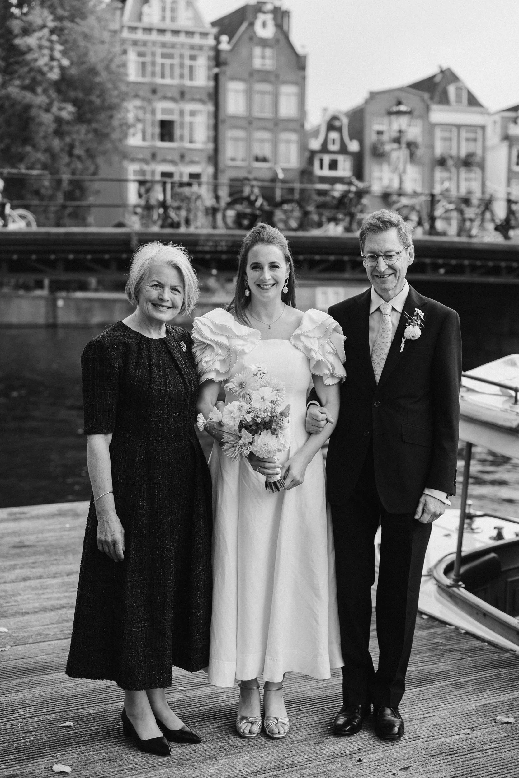 wedding-photographer-warwickshireshire-bride-groom-couple-portraits-202.jpg