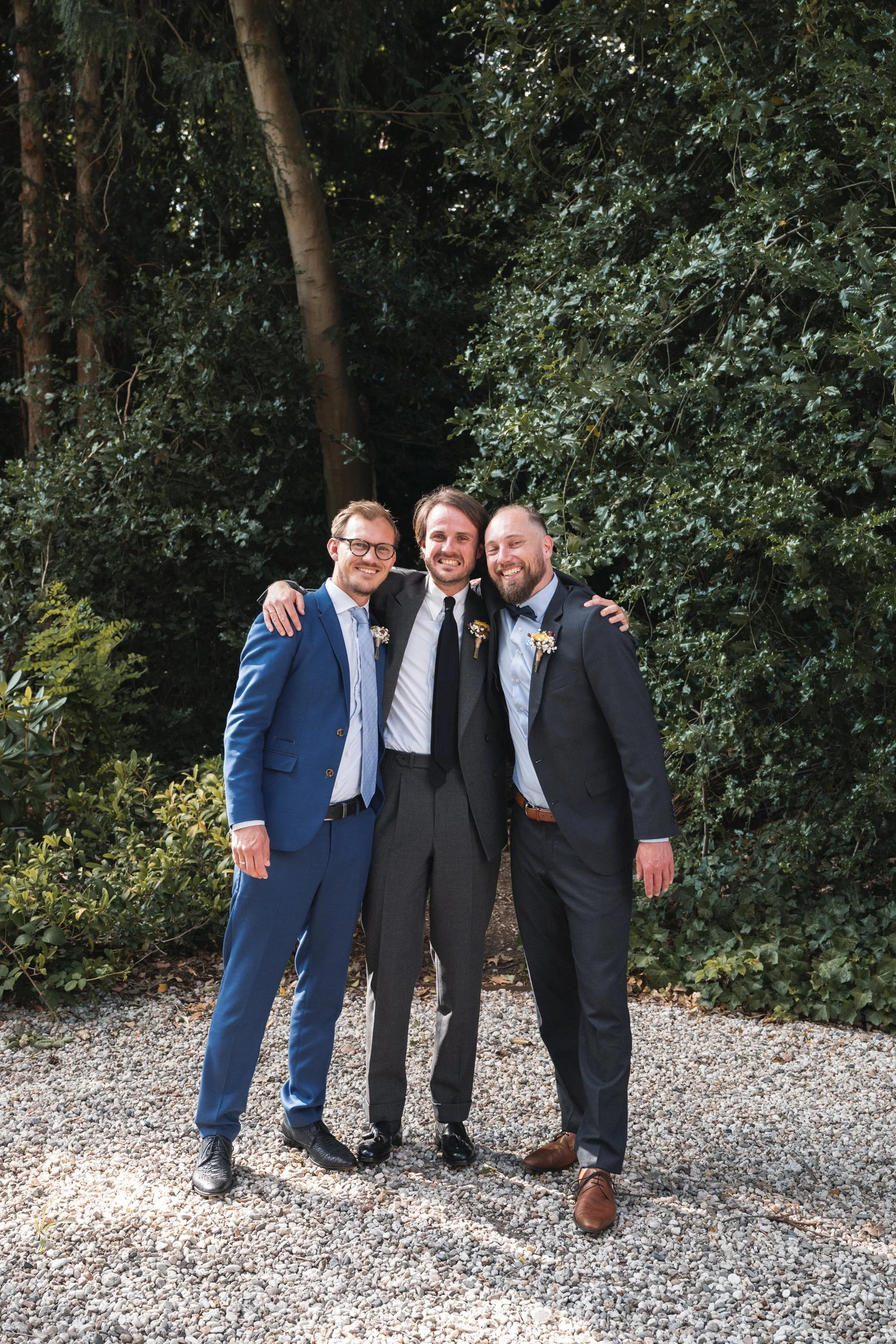 Oxfordshire-Garden-Wedding-Photographer-441.jpg