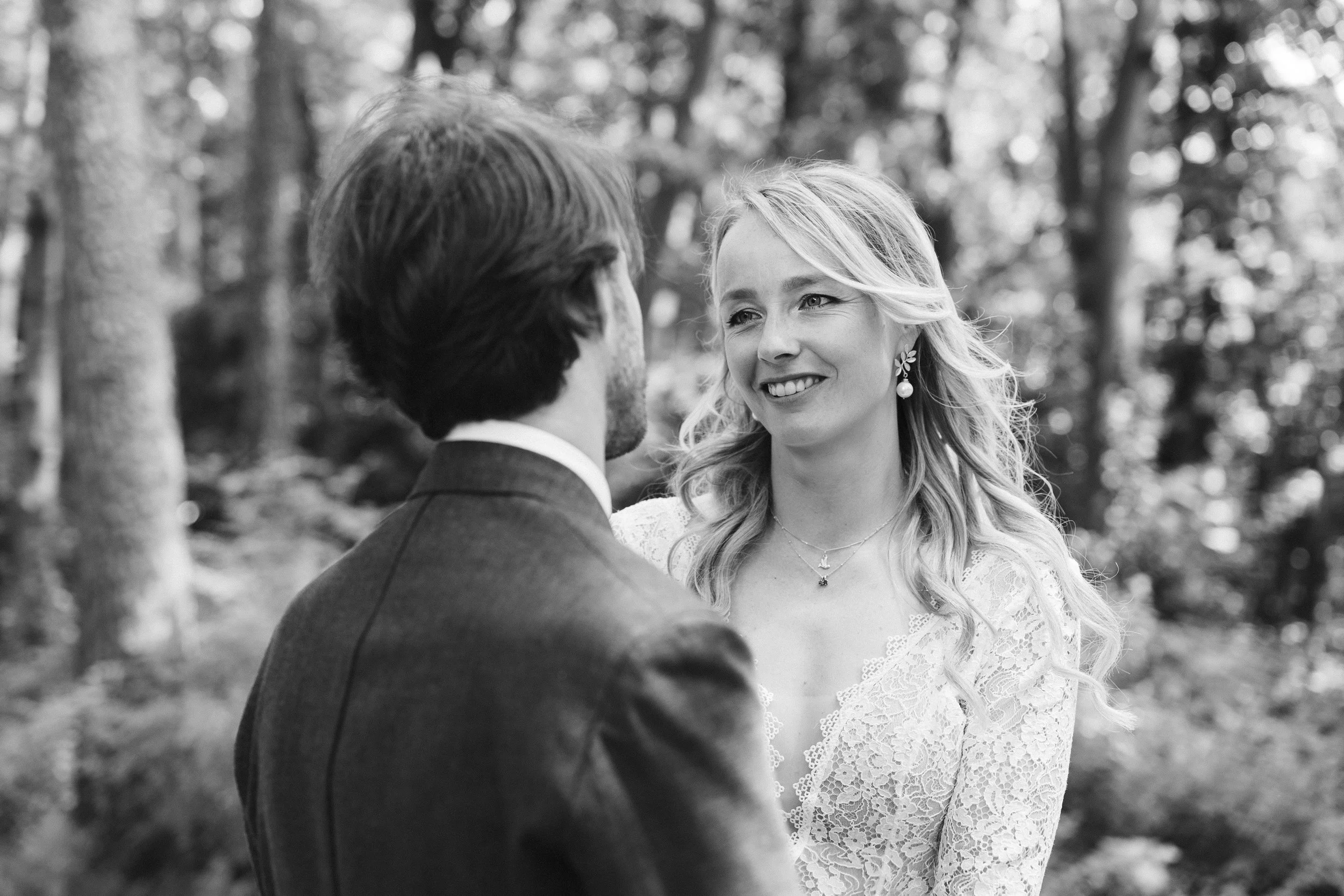 Oxfordshire-Garden-Wedding-Photographer-150.jpg