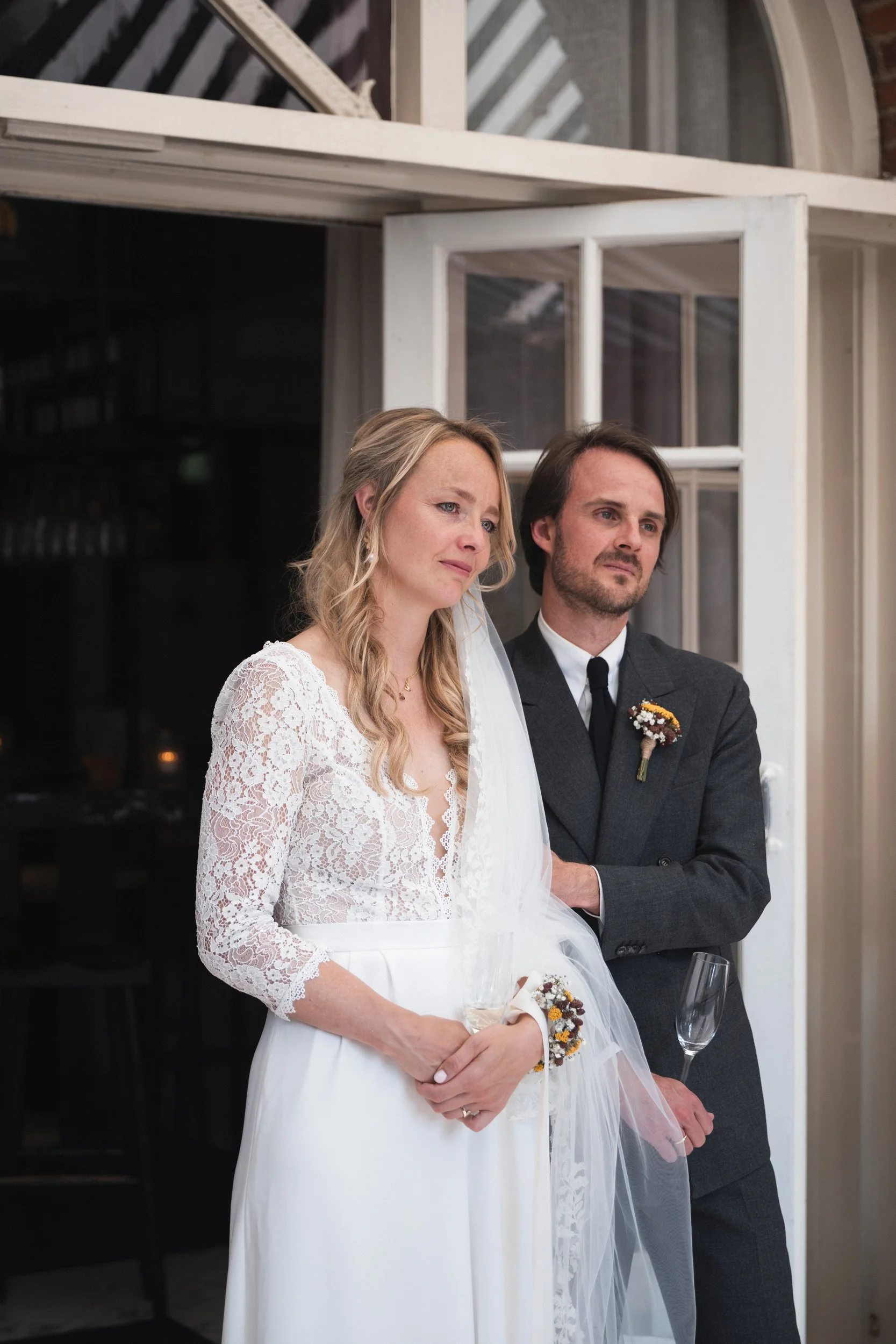 Oxfordshire-Garden-Wedding-Photographer-414.jpg