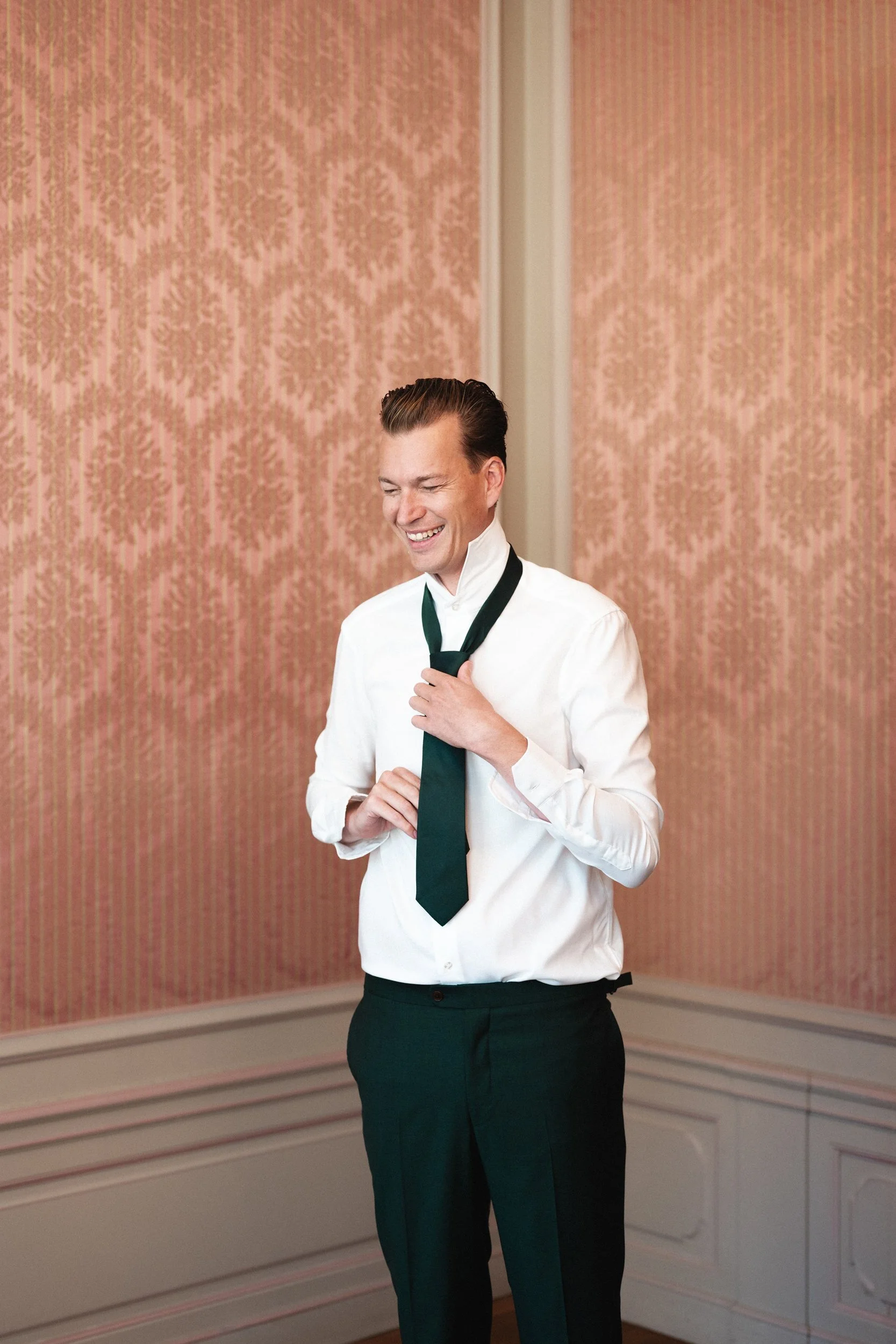 wedding-photographer-northamptonshire-bride-groom-couple-portraits-067.jpg
