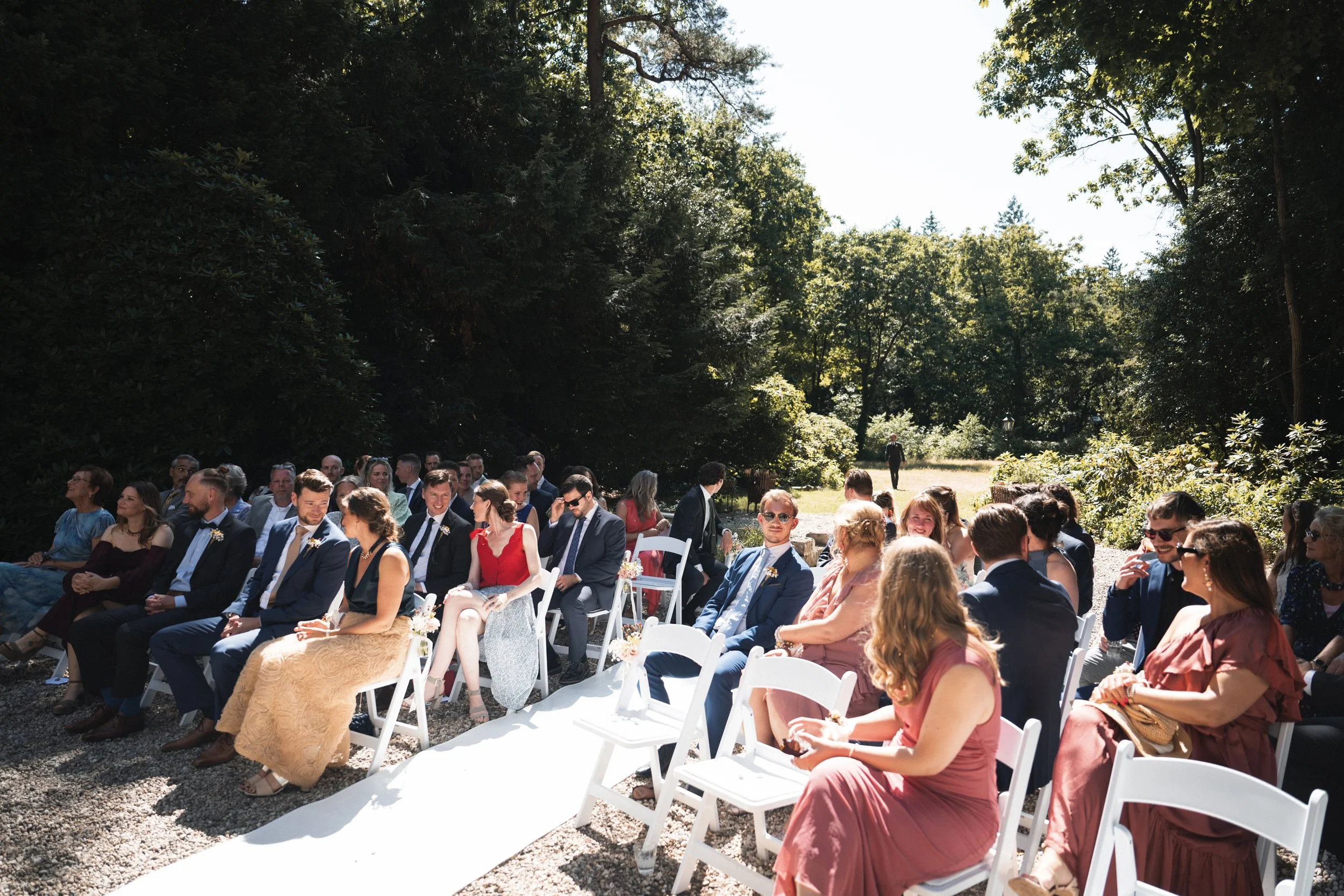 Oxfordshire-Garden-Wedding-Photographer-230.jpg