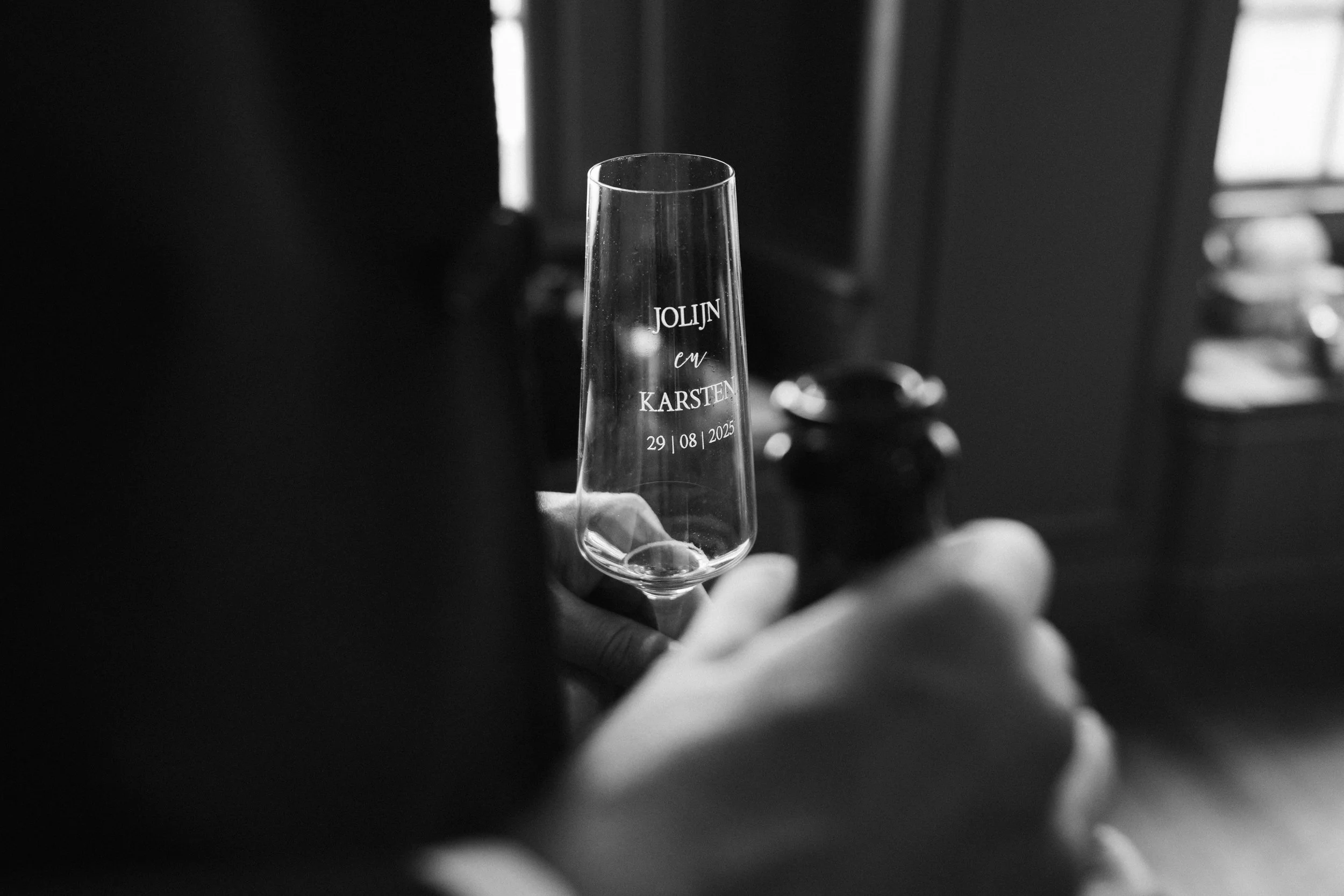 wedding-photographer-northamptonshire-bride-groom-couple-portraits-244.jpg