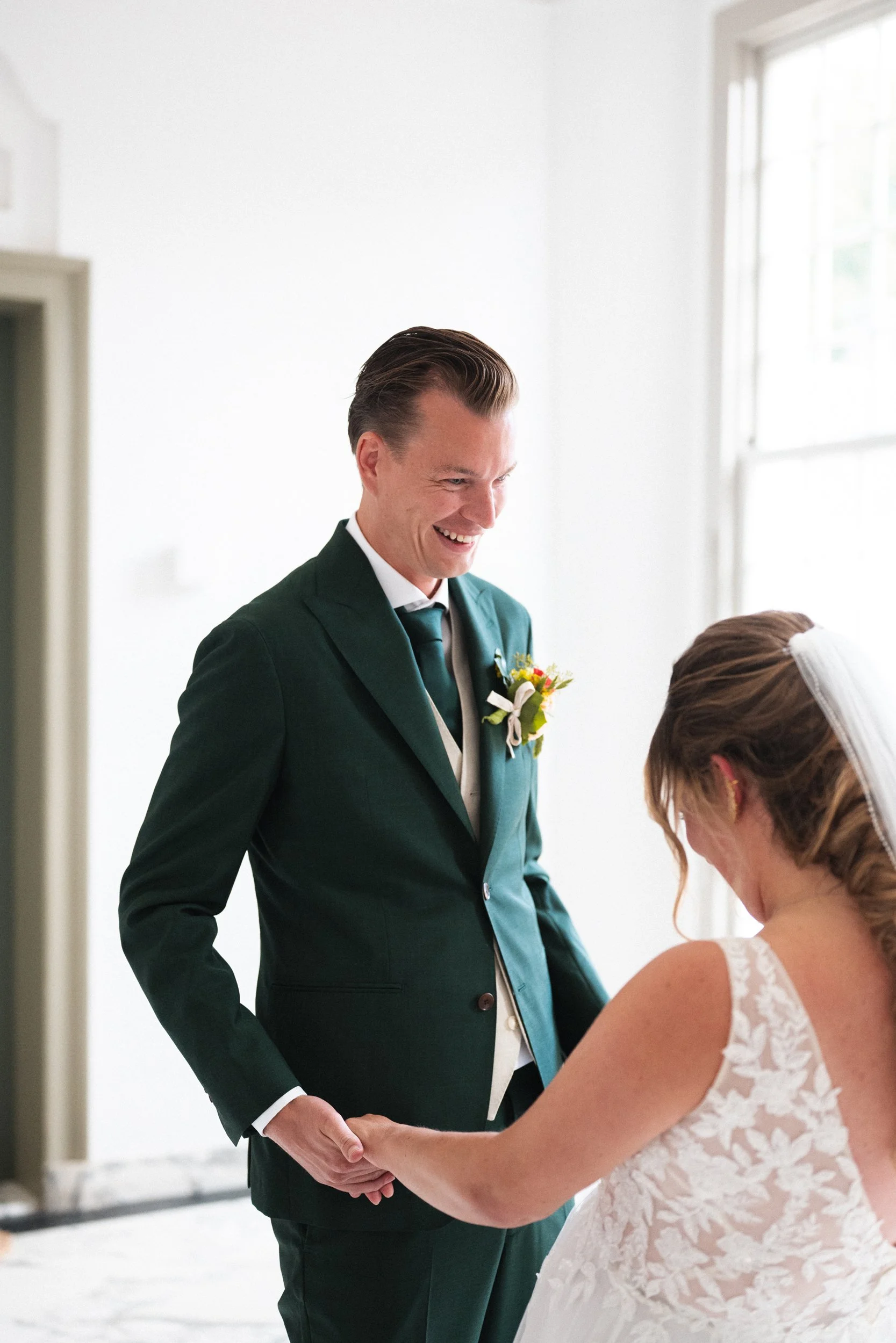 wedding-photographer-northamptonshire-bride-groom-couple-portraits-143.jpg