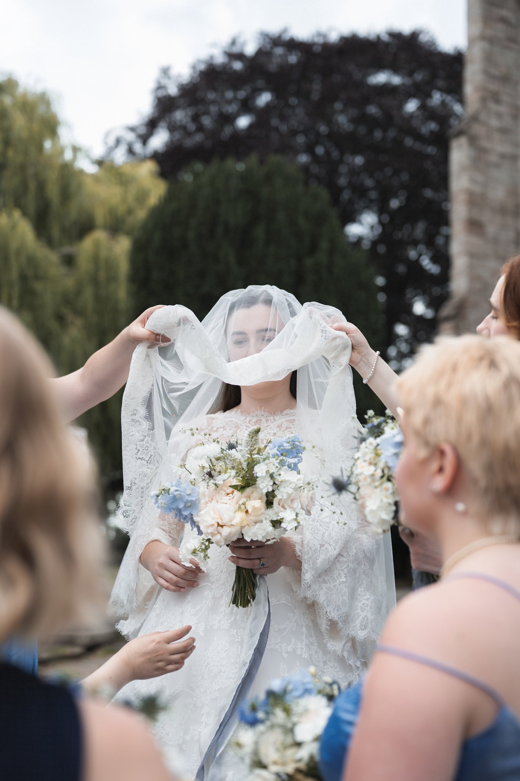 Oxfordshire-Wedding-Photographer-047.jpg